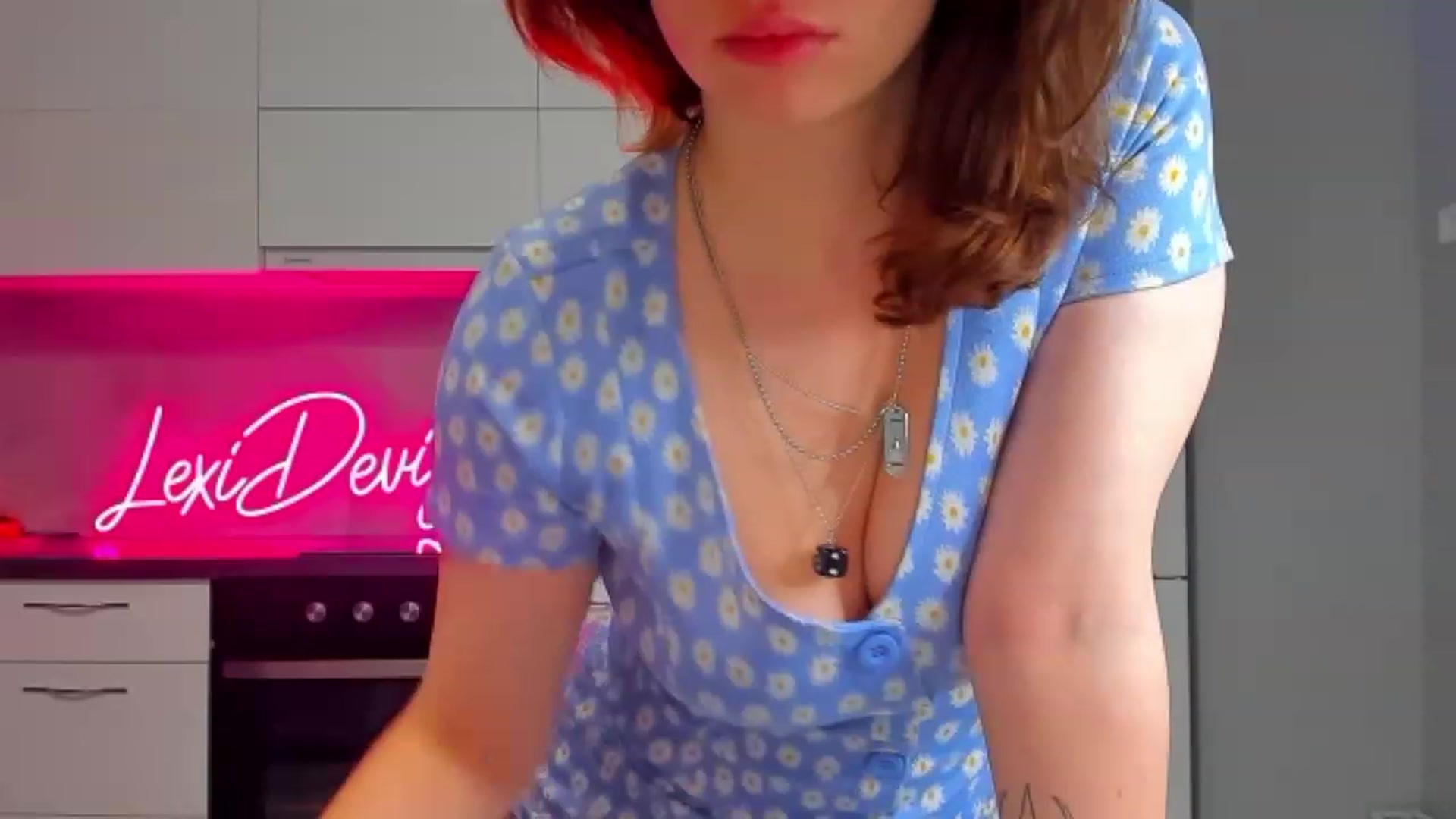 Gallery image thumbnail from LexiDevis's myfreecams stream on, 04/24/2023, 20:30 image 2 of 20