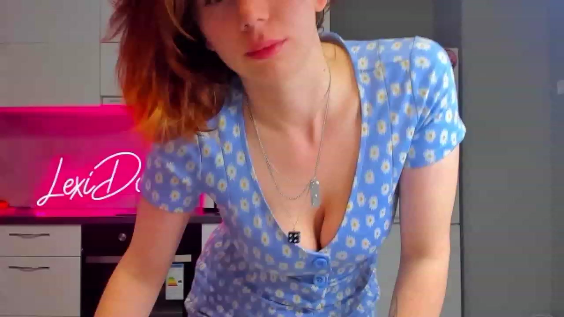 Gallery image thumbnail from LexiDevis's myfreecams stream on, 04/24/2023, 20:30 image 1 of 20