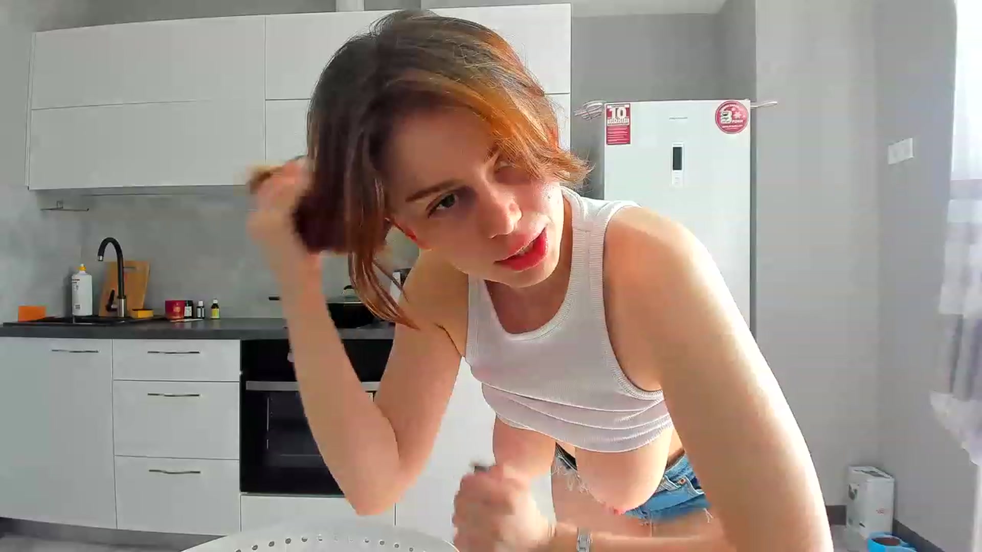 Gallery image thumbnail from LexiDevis's myfreecams stream on, 05/15/2023, 13:59 image 5 of 20