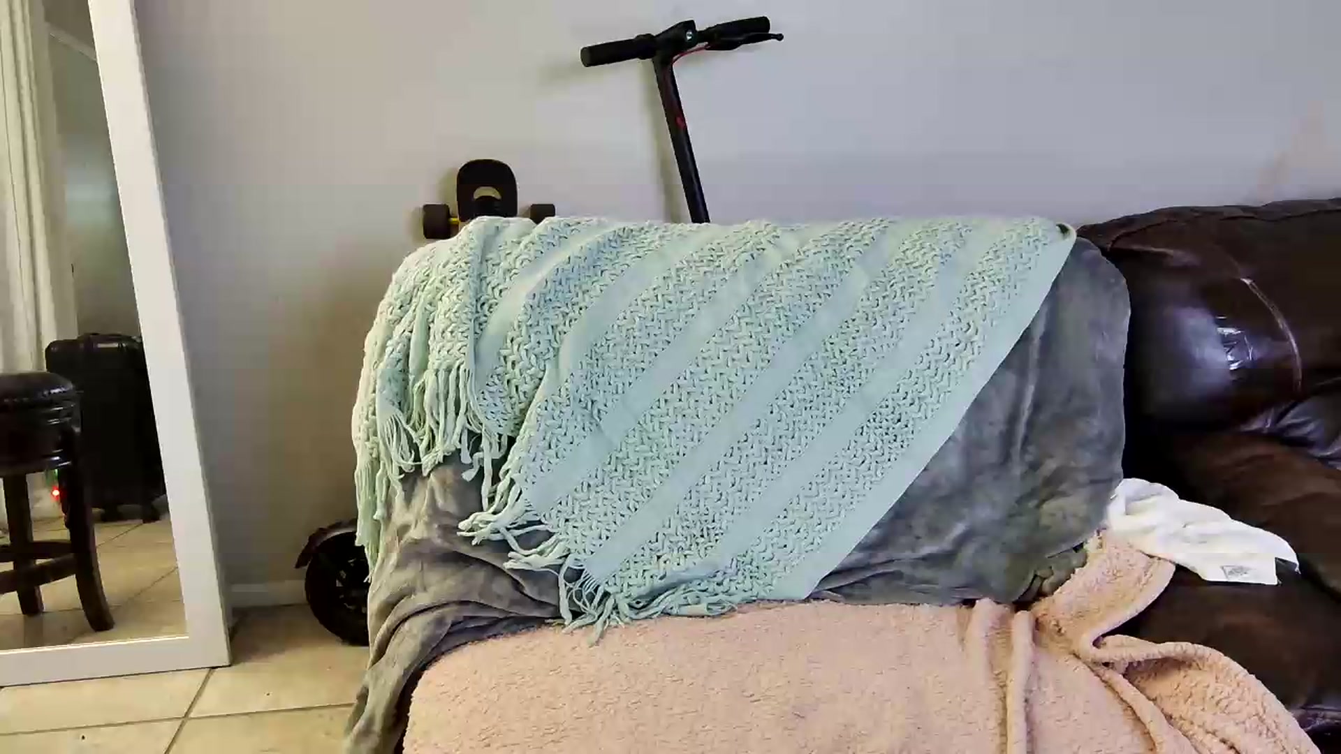 Gallery image thumbnail from LexiFoxx's myfreecams stream on, 05/15/2026, 09:32 image 9 of 20