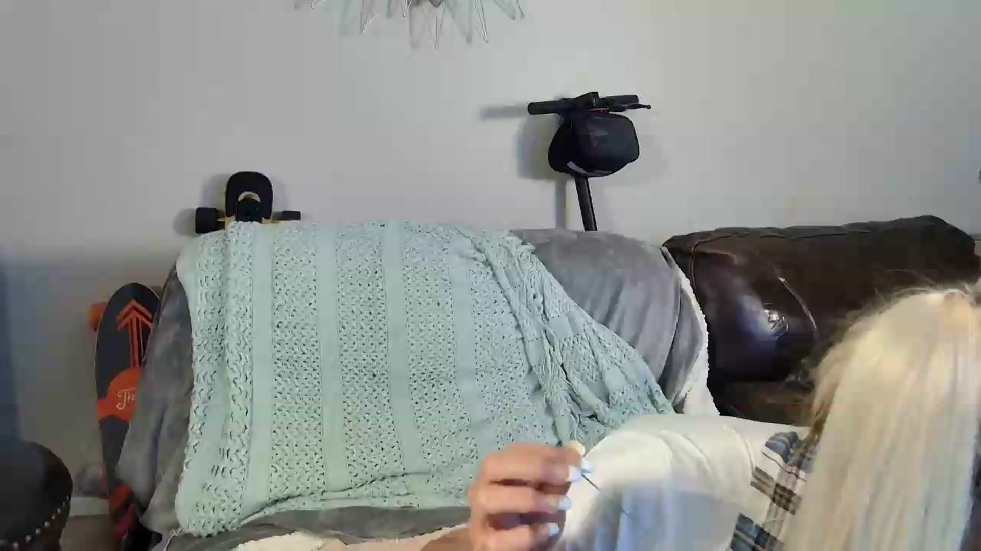 Gallery image thumbnail from LexiFoxx's myfreecams stream on, 05/21/2026, 09:06 image 1 of 20