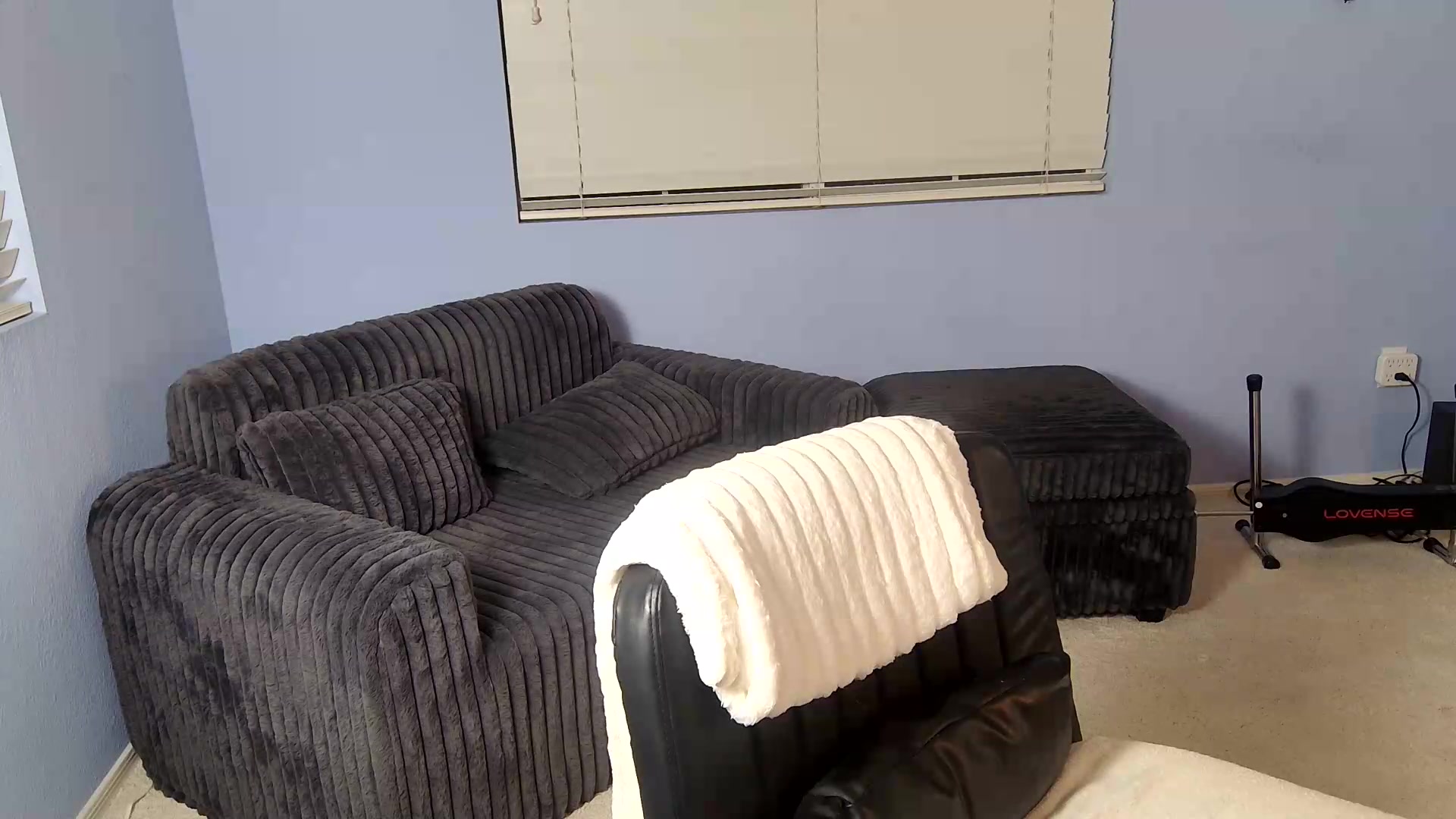 Gallery image thumbnail from LexiFoxx's myfreecams stream on, 08/19/2026, 06:53 image 20 of 20