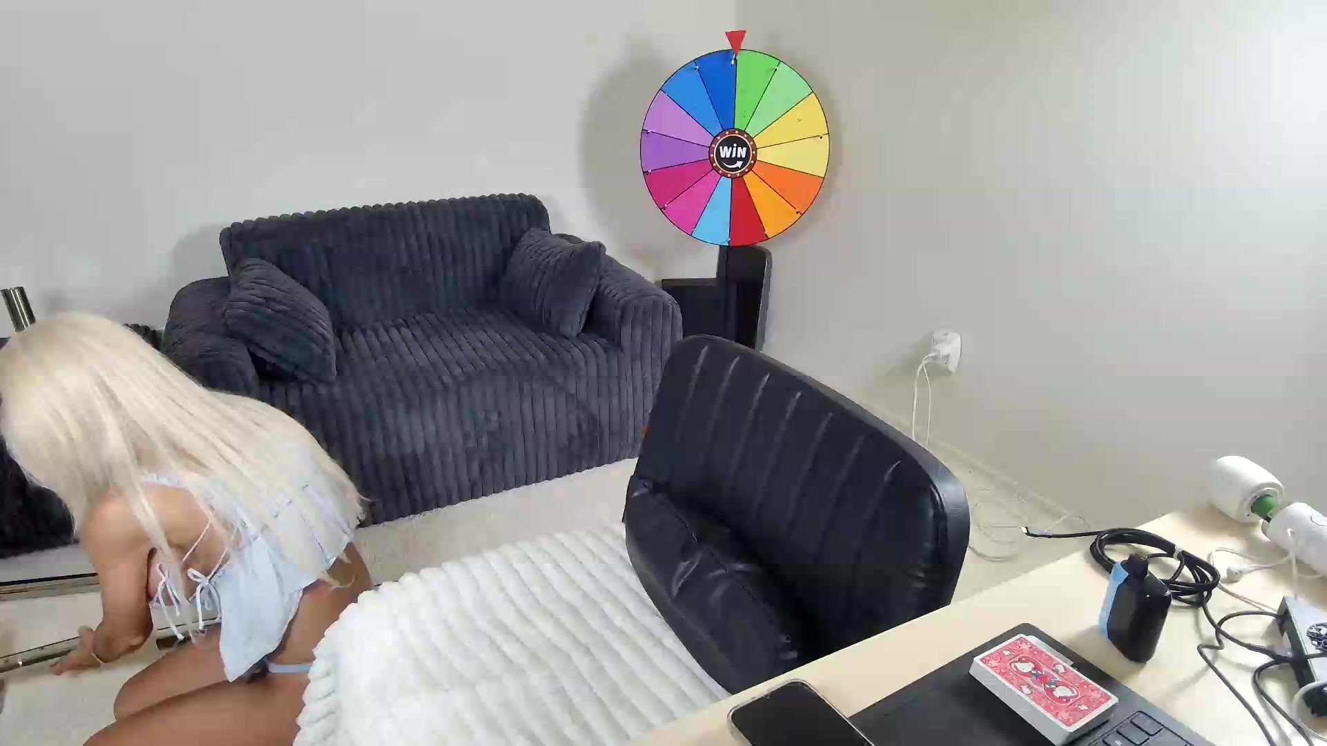 Gallery image thumbnail from LexiFoxx's myfreecams stream on, 09/01/2026, 08:43 image 9 of 20