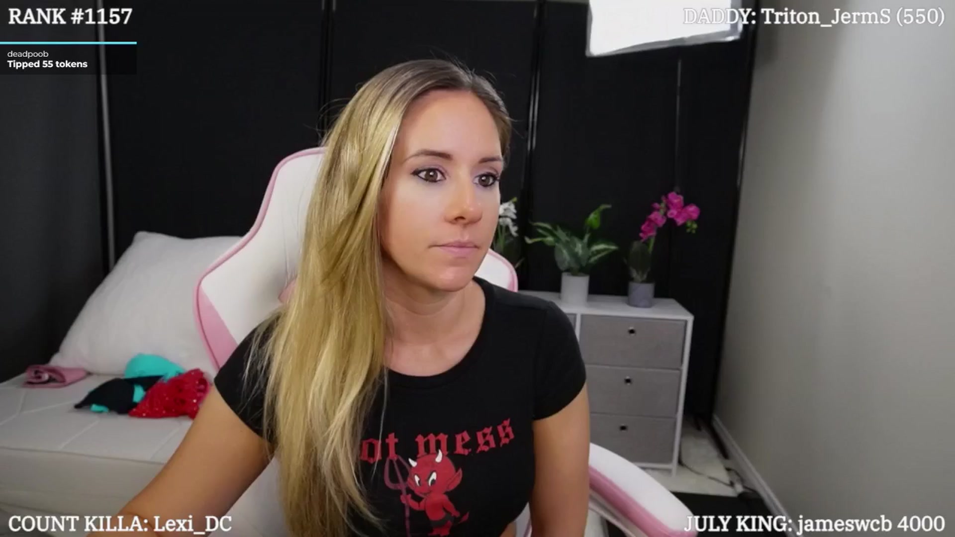 Gallery image thumbnail from LexiHub's myfreecams stream on, 07/20/2024, 02:04 image 6 of 20