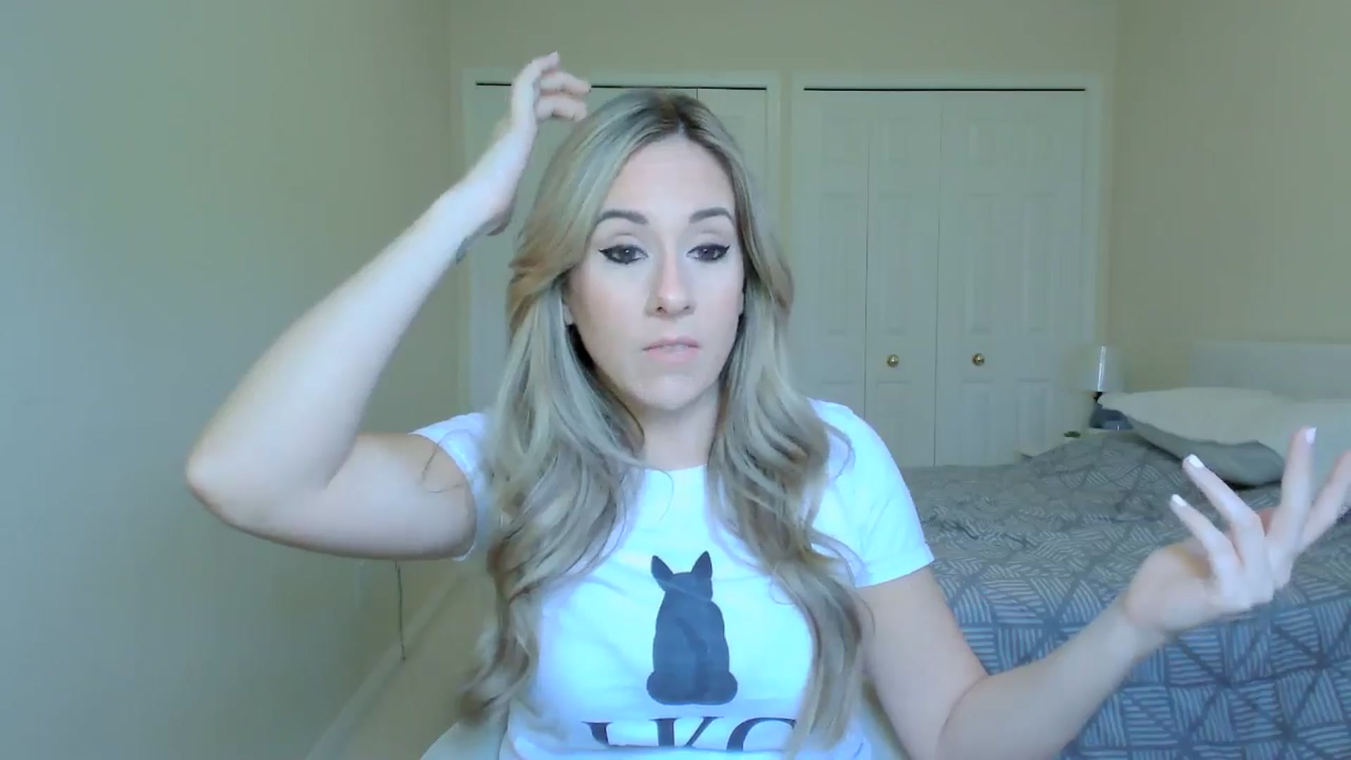 Gallery image thumbnail from LexiHub's myfreecams stream on, 07/25/2024, 18:33 image 4 of 20