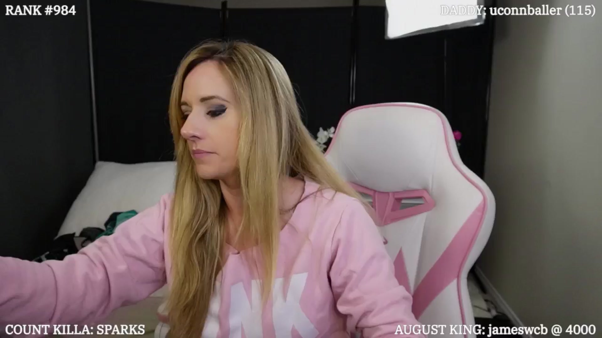 Gallery image thumbnail from LexiHub's myfreecams stream on, 08/24/2024, 03:55 image 6 of 20