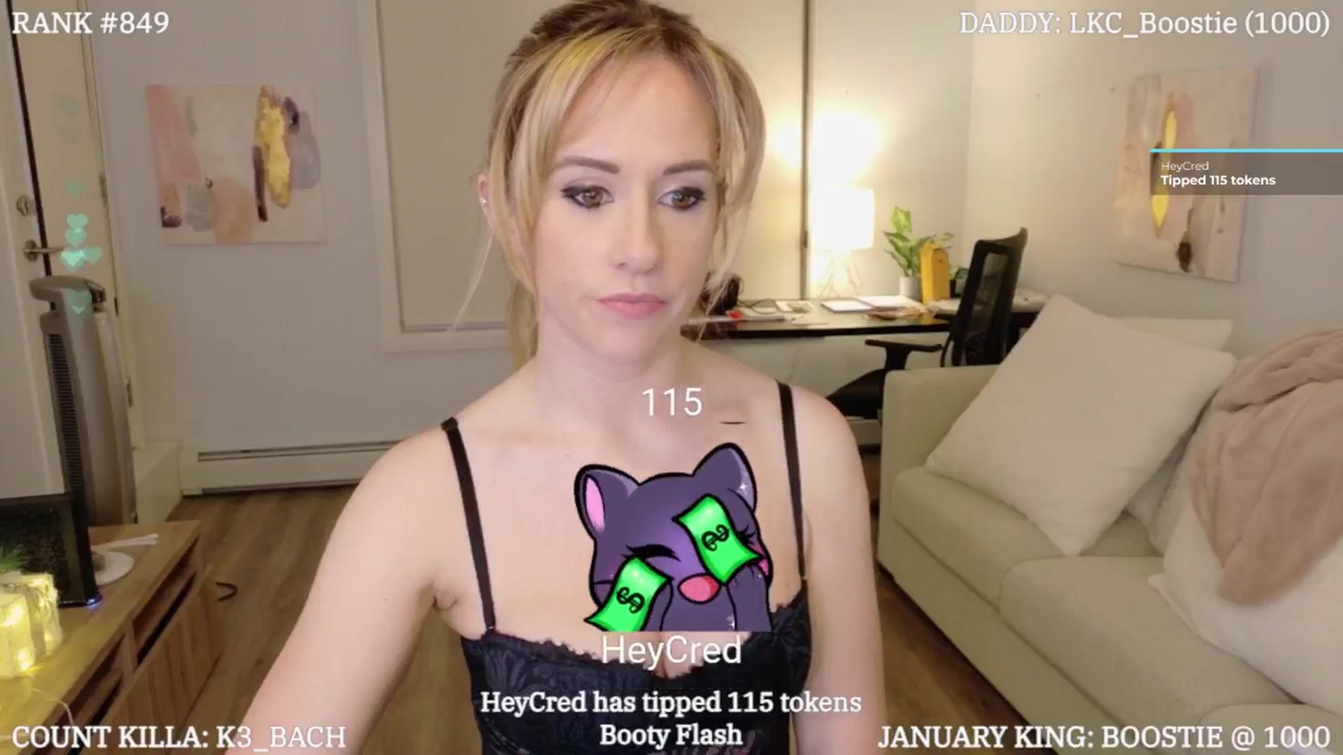 Gallery image thumbnail from LexiHub's myfreecams stream on, 01/05/2025, 03:34 image 17 of 20