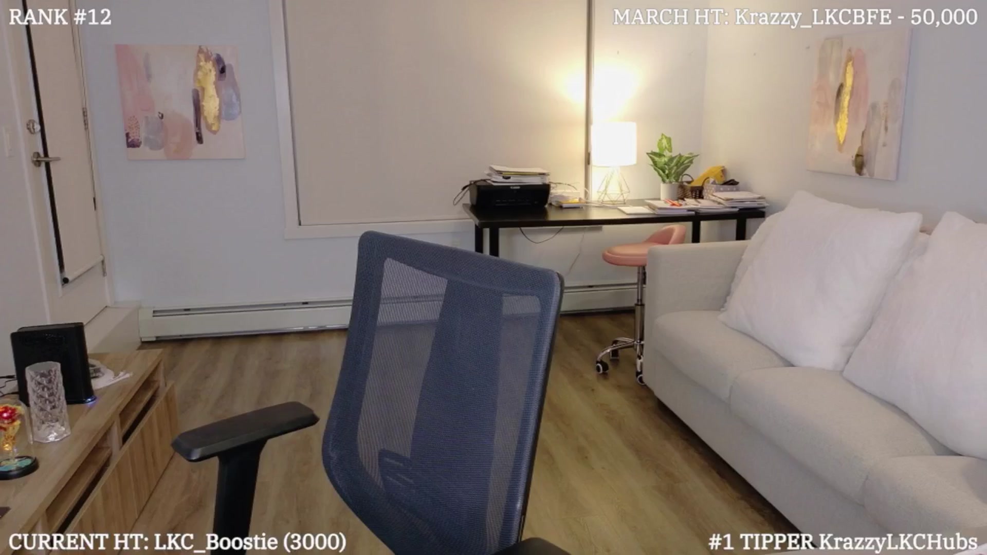 Gallery image thumbnail from LexiHub's myfreecams stream on, 03/06/2025, 04:12 image 6 of 20