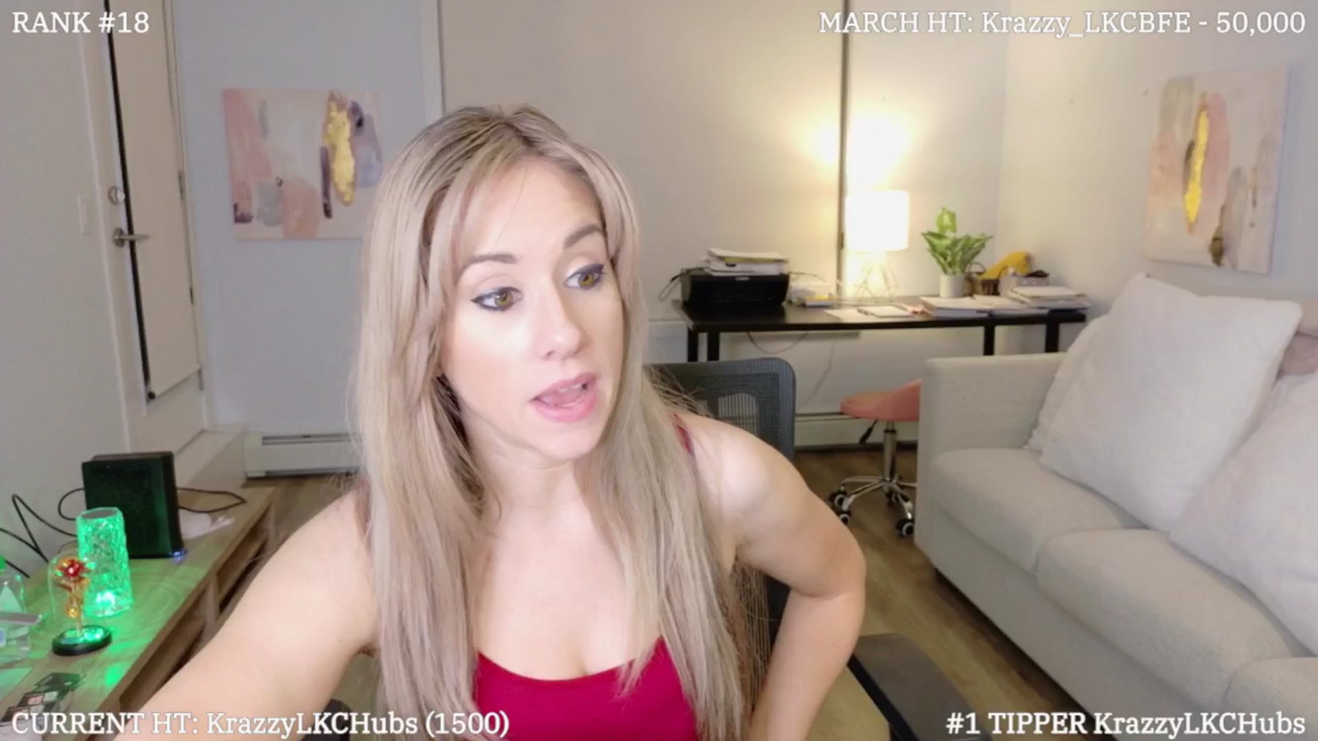 Gallery image thumbnail from LexiHub's myfreecams stream on, 03/09/2025, 03:40 image 2 of 20