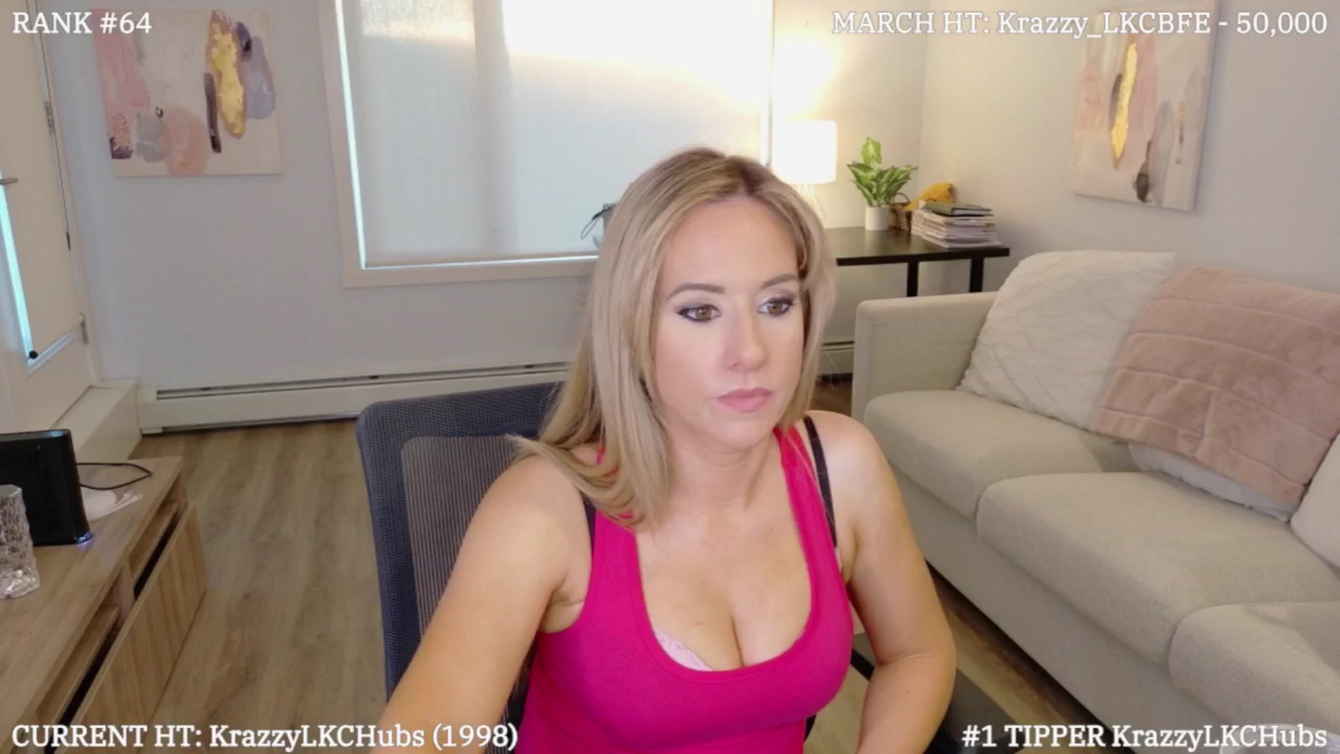 Gallery image thumbnail from LexiHub's myfreecams stream on, 03/22/2025, 03:54 image 9 of 20