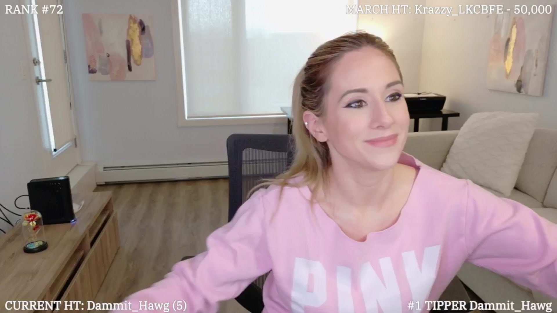 Gallery image thumbnail from LexiHub's myfreecams stream on, 03/26/2025, 24:31 image 3 of 20