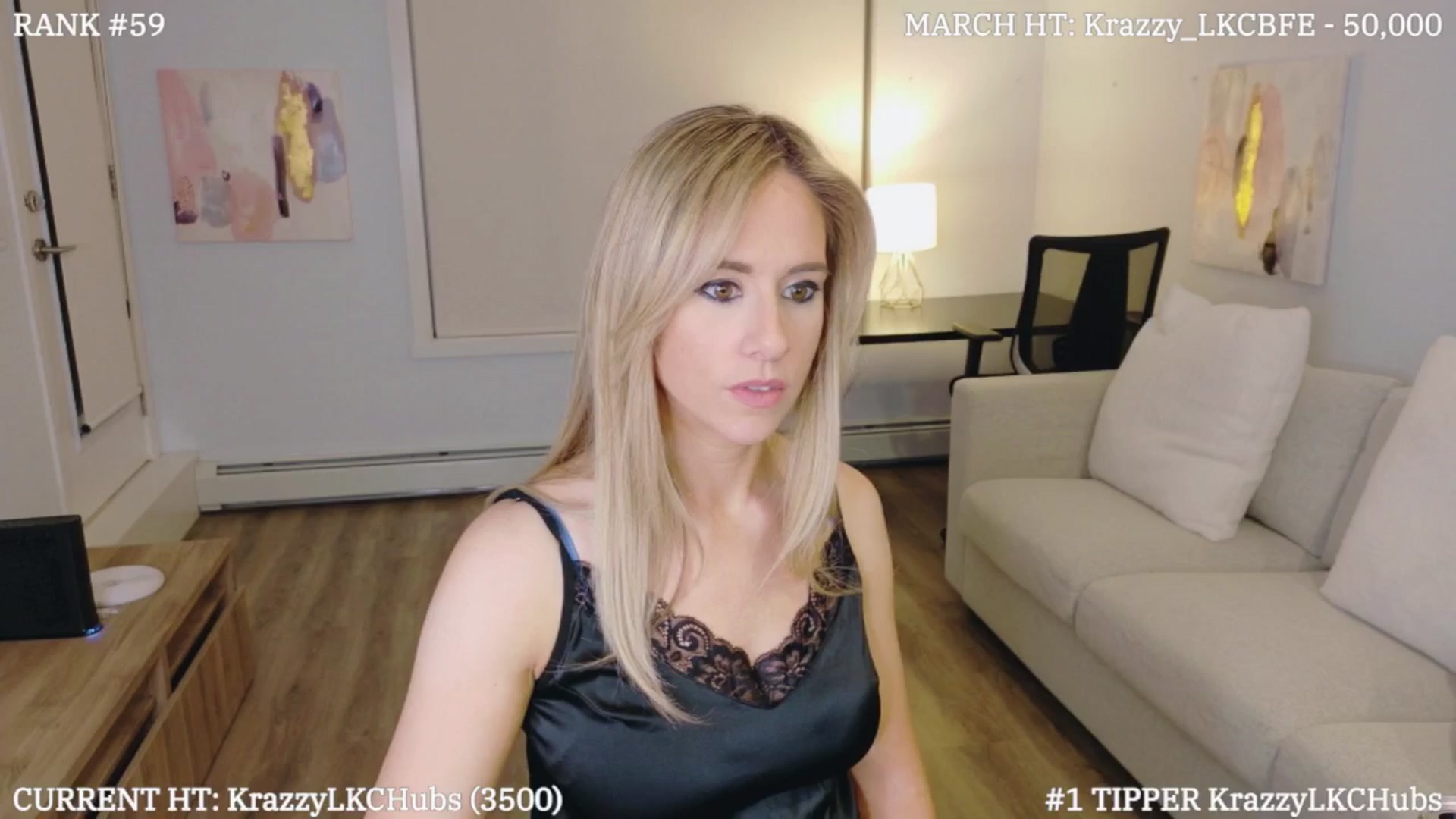 Gallery image thumbnail from LexiHub's myfreecams stream on, 03/30/2025, 04:13 image 10 of 20