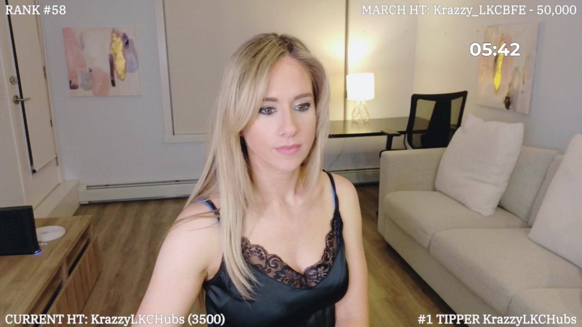 Gallery image thumbnail from LexiHub's myfreecams stream on, 03/30/2025, 04:13 image 17 of 20