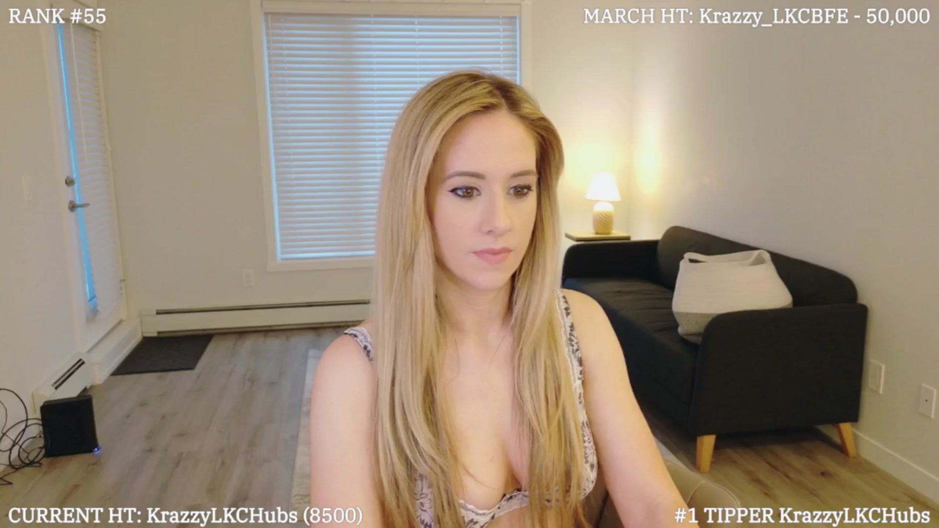 Gallery image thumbnail from LexiHub's myfreecams stream on, 04/01/2025, 02:13 image 7 of 20