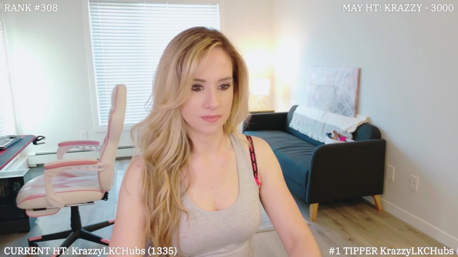 Gallery image thumbnail from LexiHub's myfreecams stream on, 05/07/2025, 03:32 image 2 of 20