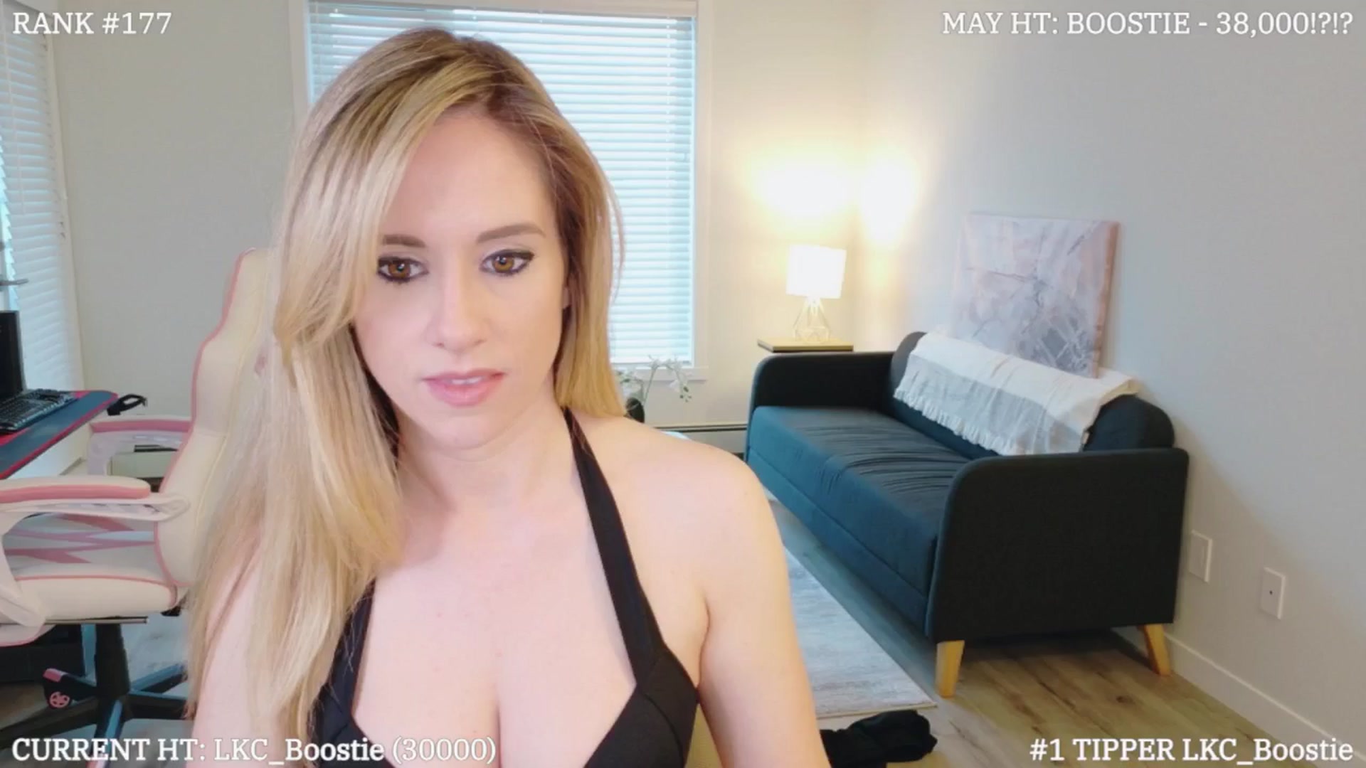 Gallery image thumbnail from LexiHub's myfreecams stream on, 05/17/2025, 03:18 image 10 of 20