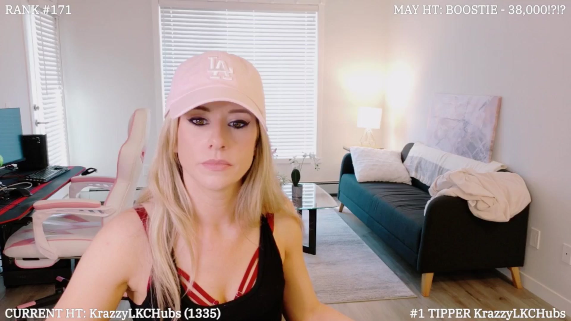 Gallery image thumbnail from LexiHub's myfreecams stream on, 05/31/2025, 01:22 image 15 of 20