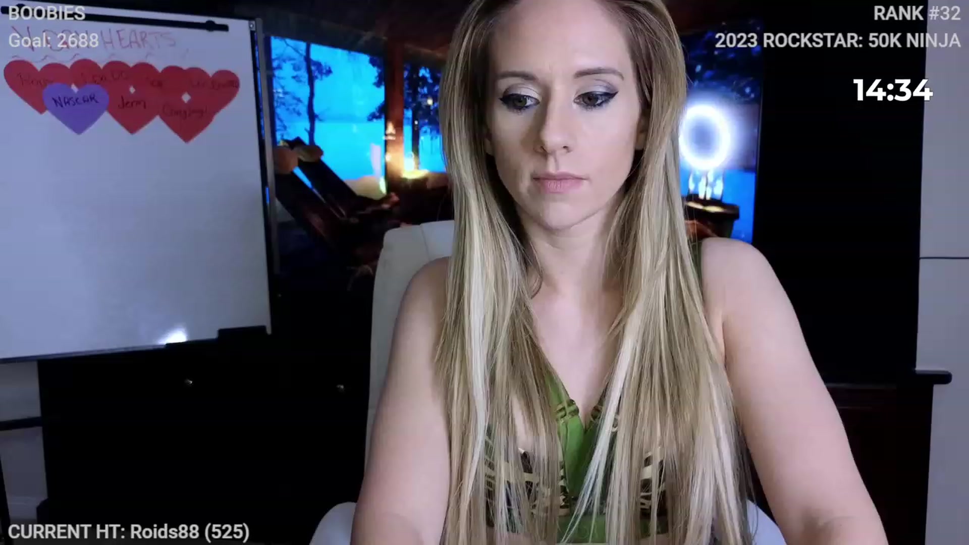 Gallery image thumbnail from LexiKitten_'s myfreecams stream on, 01/28/2023, 05:16 image 3 of 20