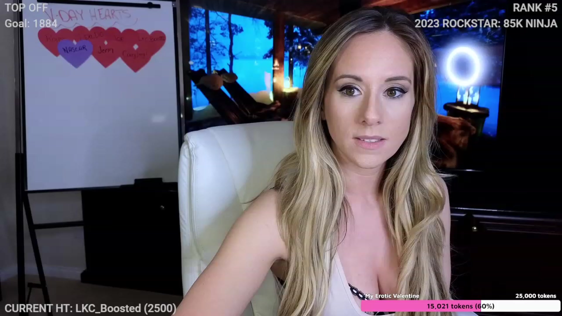 Gallery image thumbnail from LexiKitten_'s myfreecams stream on, 02/05/2023, 02:51 image 12 of 20