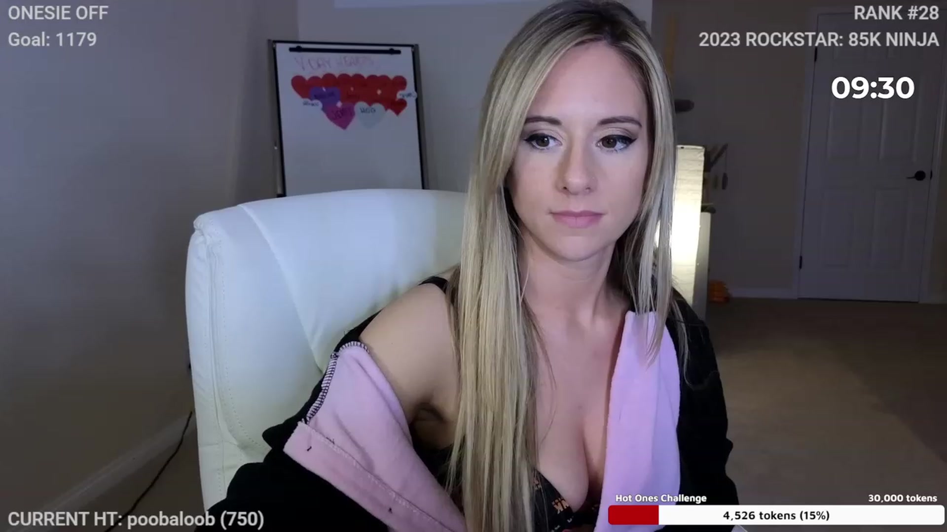 Gallery image thumbnail from LexiKitten_'s myfreecams stream on, 02/14/2023, 06:07 image 17 of 20