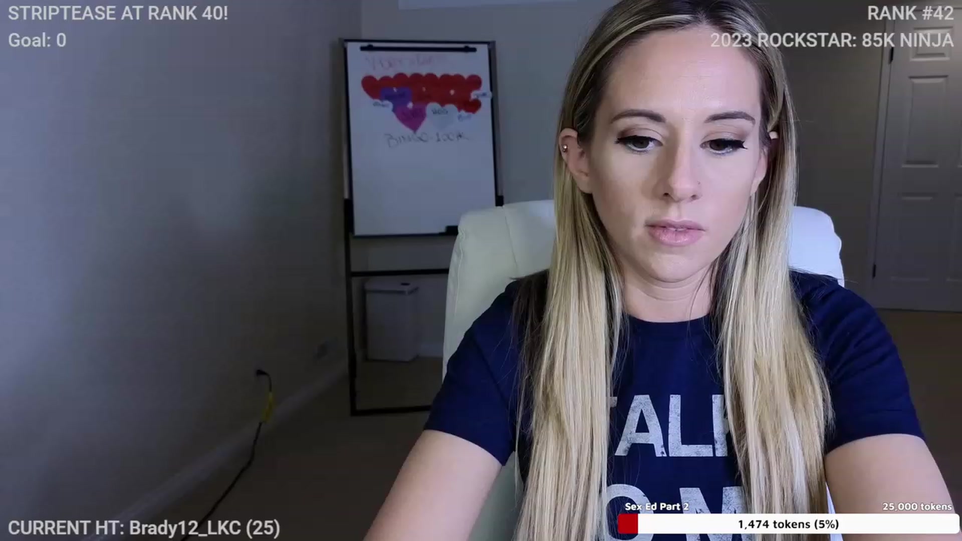 Gallery image thumbnail from LexiKitten_'s myfreecams stream on, 02/25/2023, 02:35 image 3 of 20