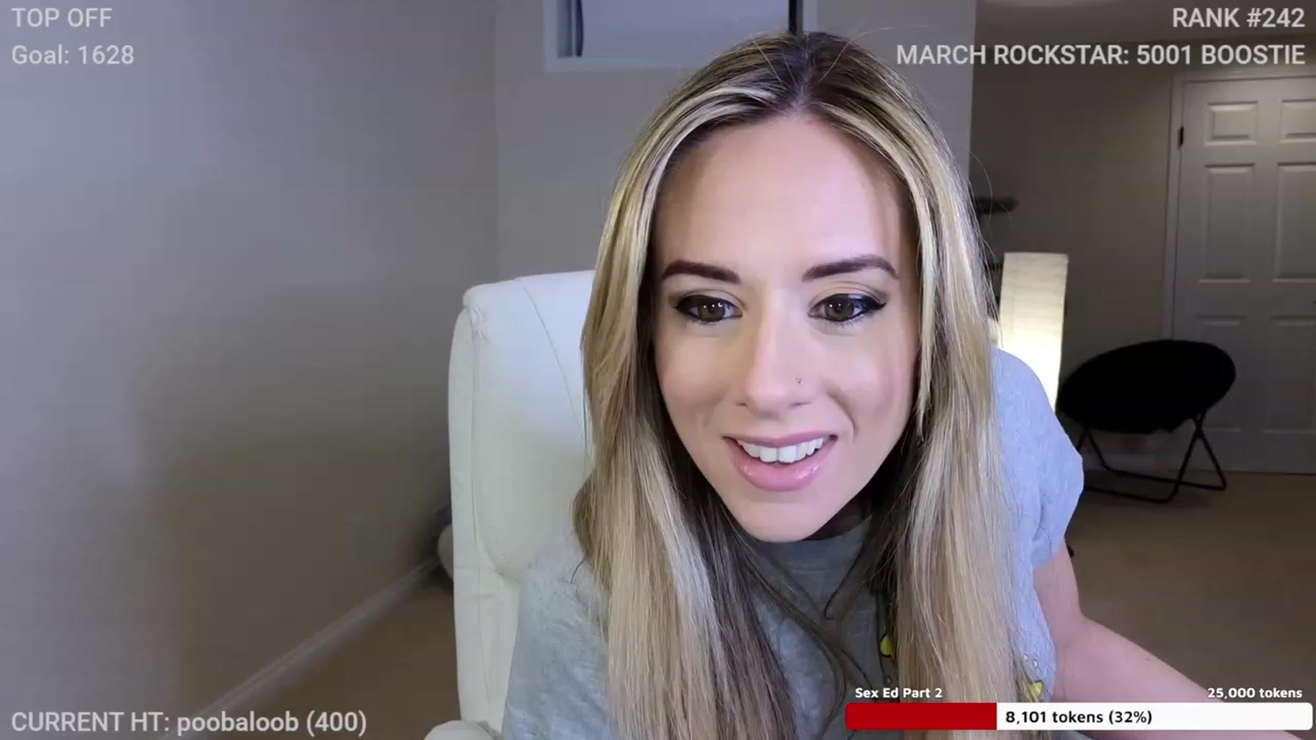 Gallery image thumbnail from LexiKitten_'s myfreecams stream on, 03/04/2023, 04:27 image 4 of 20