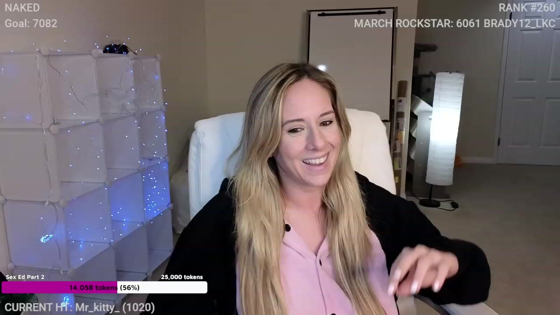 Gallery image thumbnail from LexiKitty_'s myfreecams stream on, 03/28/2023, 02:54 image 13 of 20