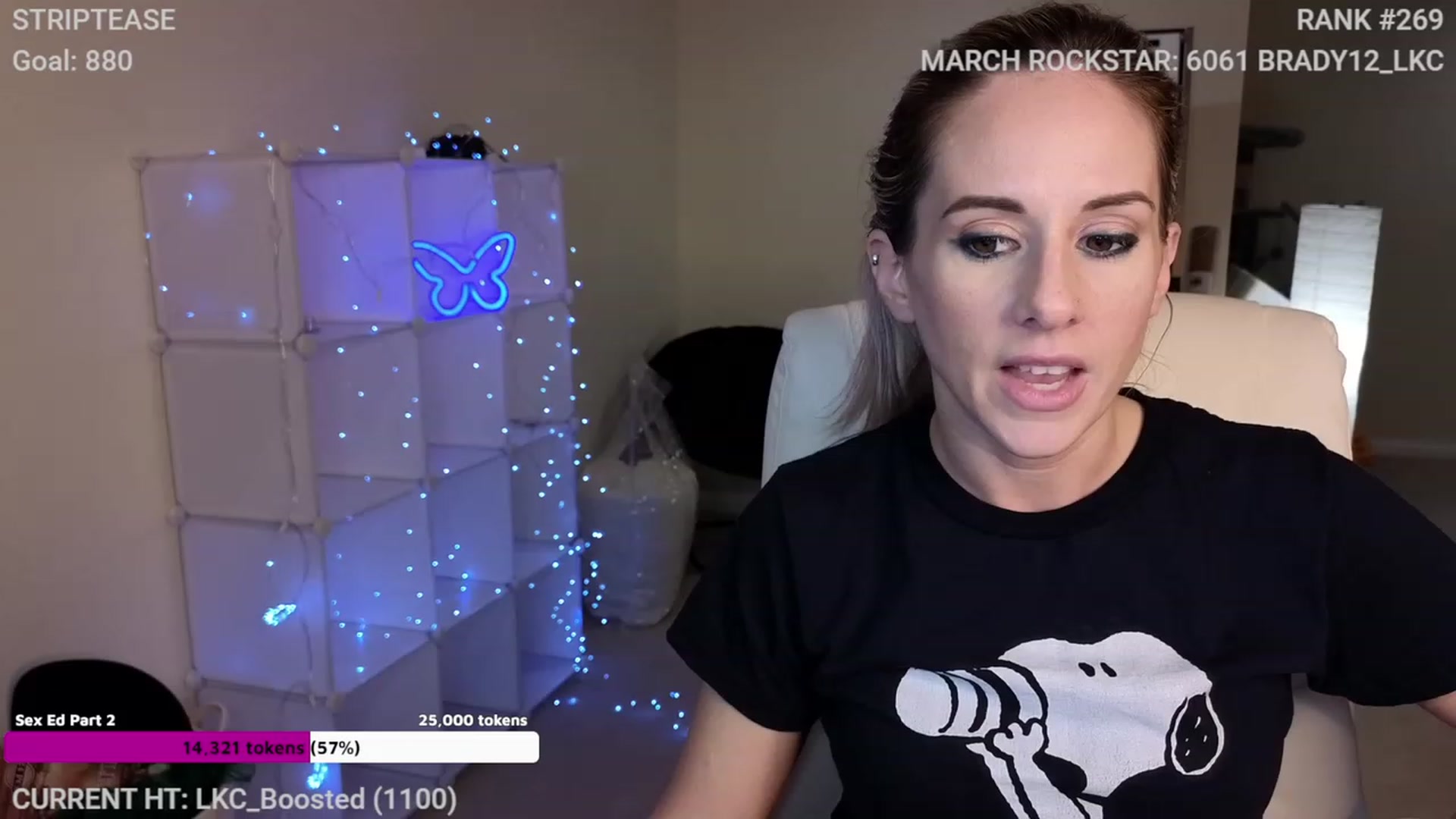 Gallery image thumbnail from LexiKitty_'s myfreecams stream on, 03/29/2023, 02:12 image 7 of 20