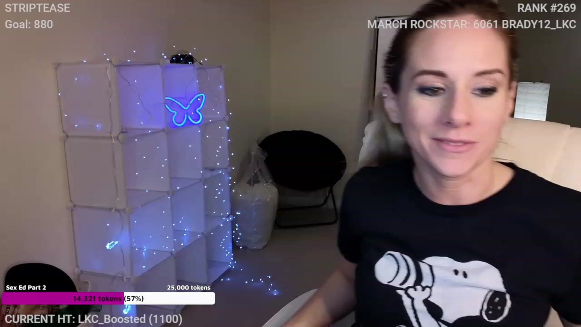 Gallery image thumbnail from LexiKitty_'s myfreecams stream on, 03/29/2023, 02:12 image 8 of 20