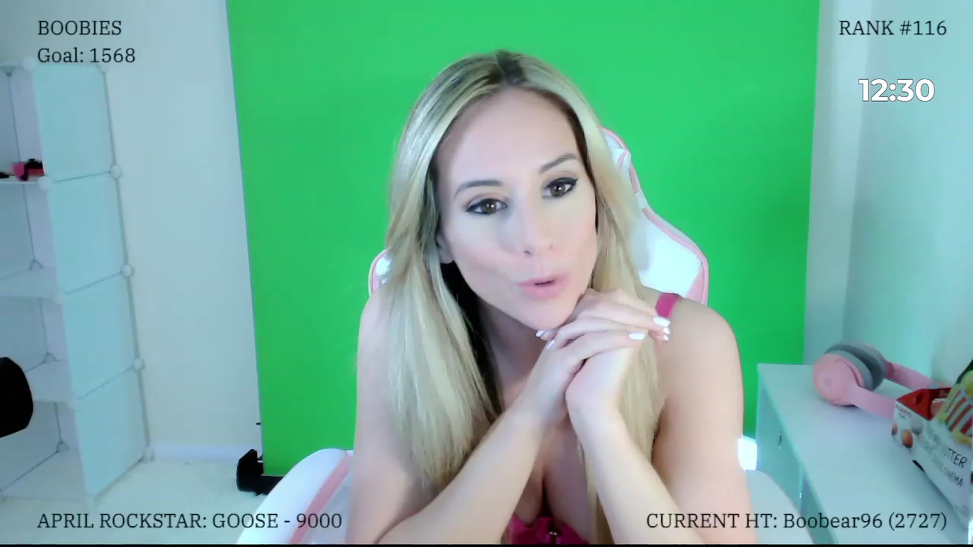 Gallery image thumbnail from LexiKitty_'s myfreecams stream on, 04/20/2023, 03:42 image 10 of 20