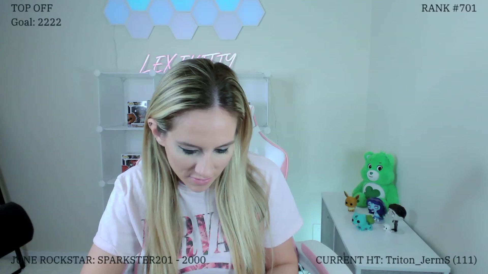 Gallery image thumbnail from LexiKitty_'s myfreecams stream on, 06/10/2023, 01:45 image 10 of 20