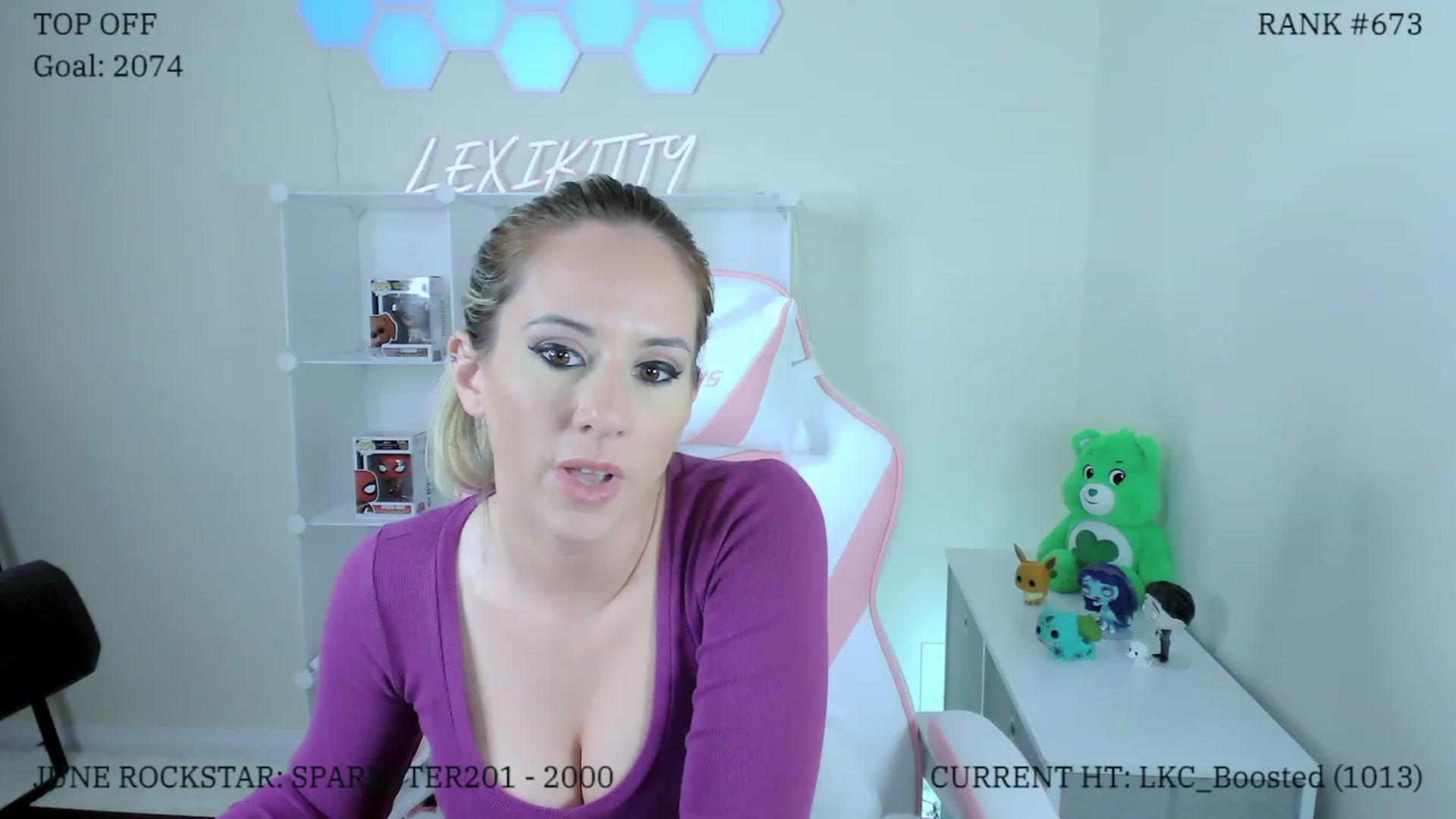 Gallery image thumbnail from LexiKitty_'s myfreecams stream on, 06/13/2023, 02:32 image 10 of 20