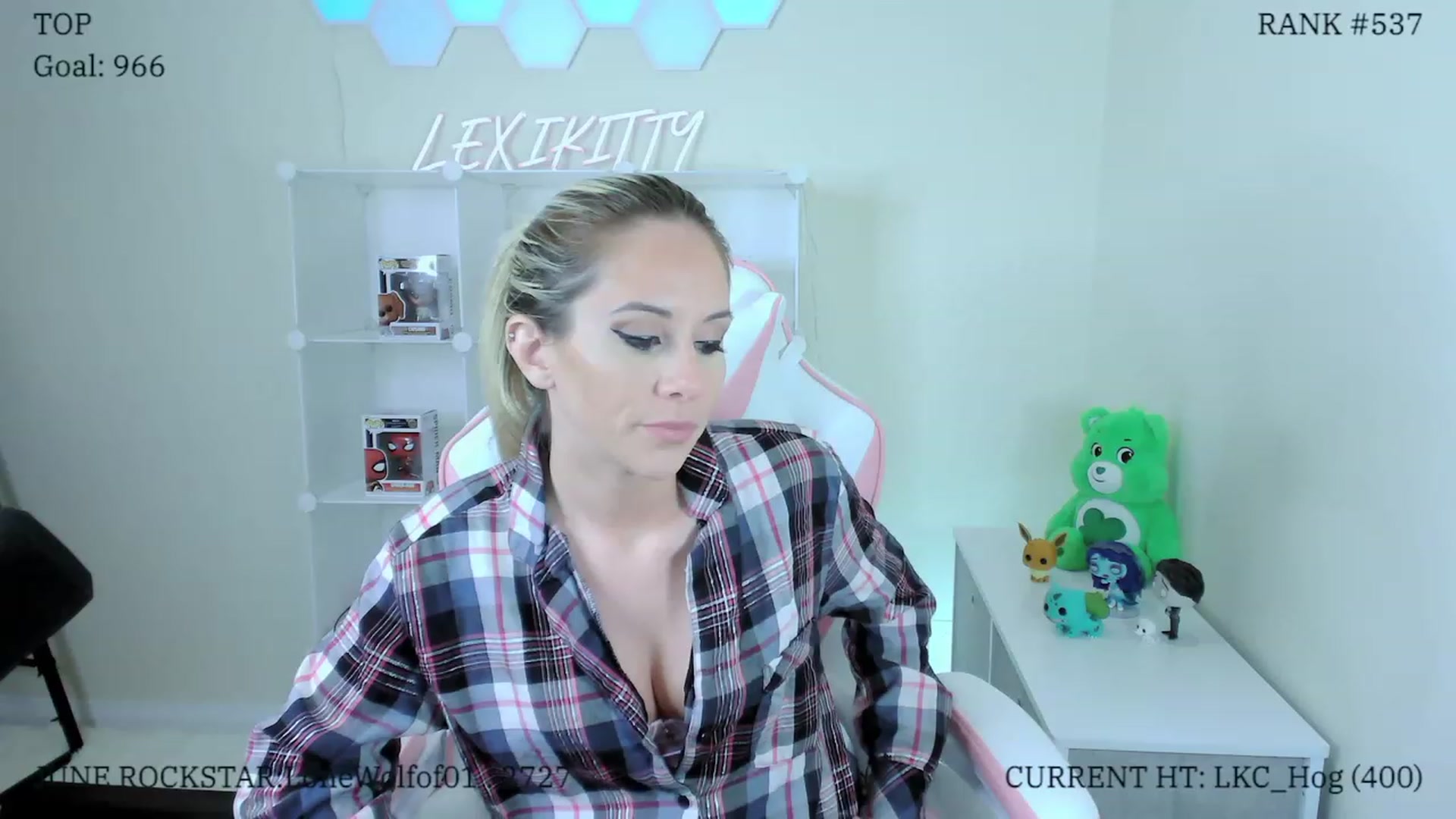 Gallery image thumbnail from LexiKitty_'s myfreecams stream on, 06/17/2023, 01:03 image 8 of 20
