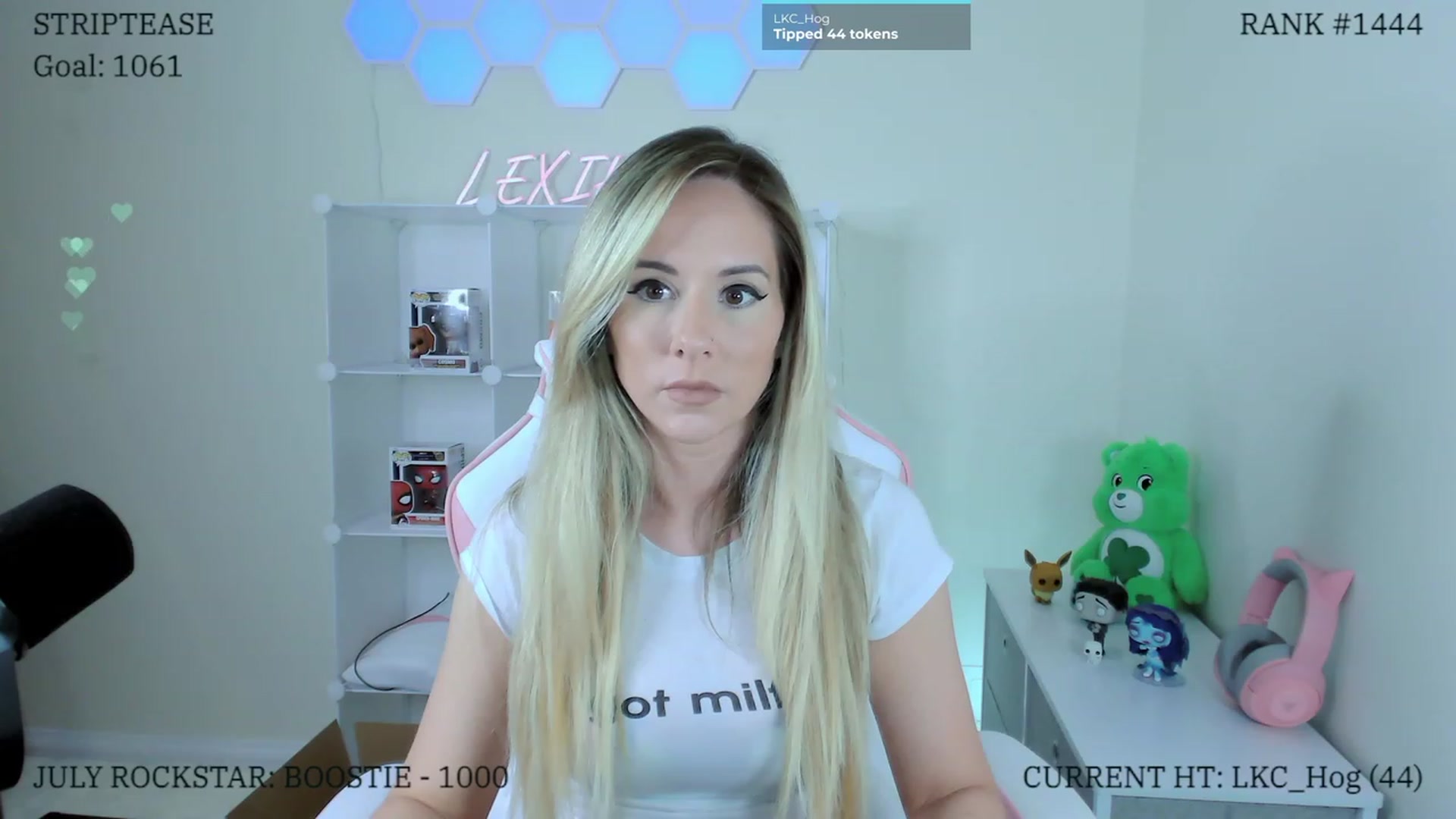 Gallery image thumbnail from LexiKitty_'s myfreecams stream on, 07/26/2023, 01:03 image 3 of 20