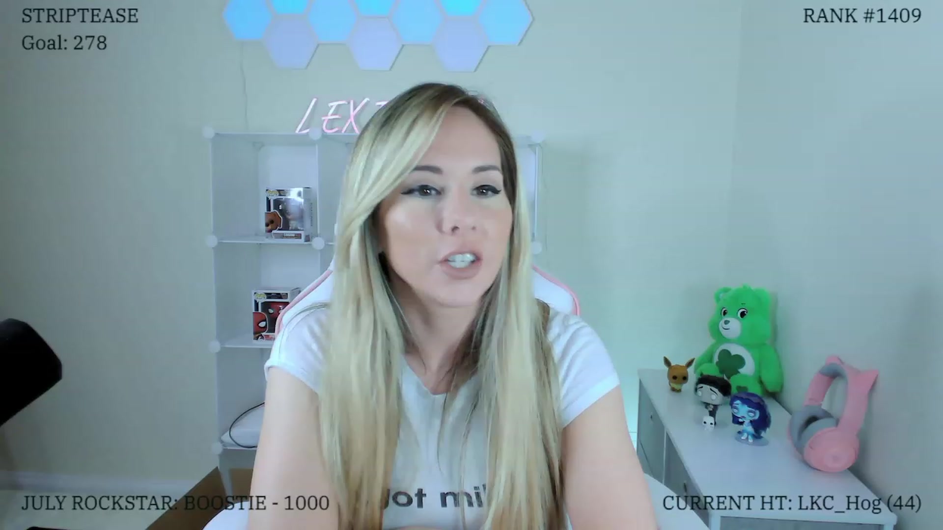 Gallery image thumbnail from LexiKitty_'s myfreecams stream on, 07/26/2023, 01:03 image 12 of 20