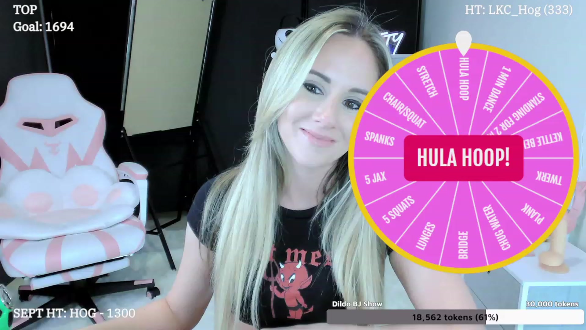 Gallery image thumbnail from LexiKitty_'s myfreecams stream on, 09/06/2023, 03:18 image 5 of 20