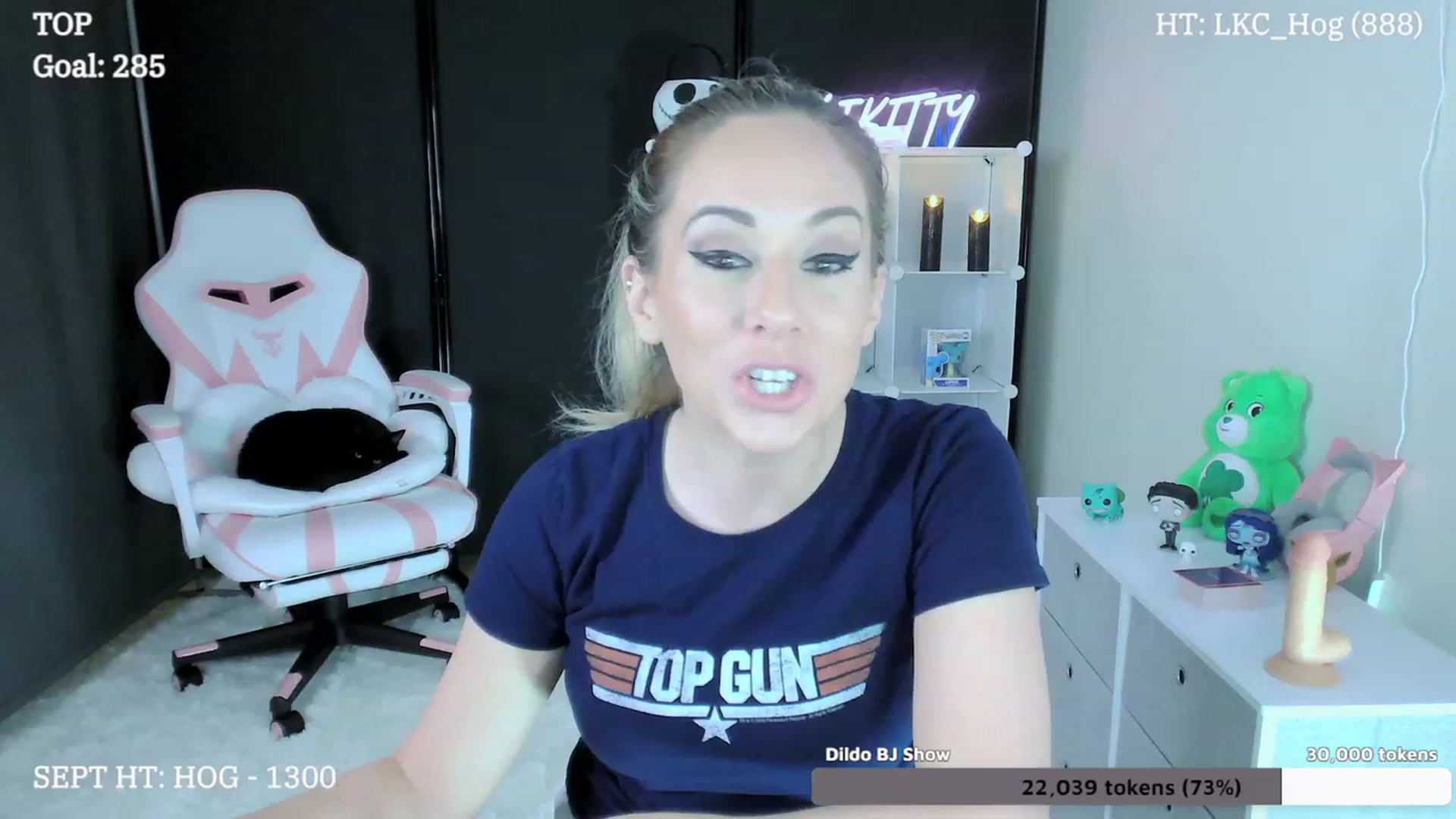 Gallery image thumbnail from LexiKitty_'s myfreecams stream on, 09/14/2023, 02:37 image 4 of 20