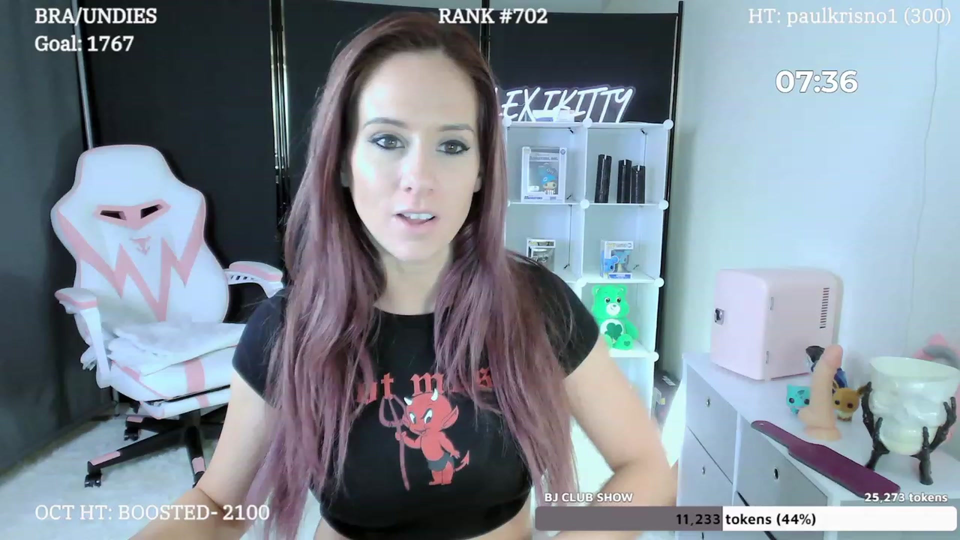 Gallery image thumbnail from LexiKitty_'s myfreecams stream on, 10/18/2023, 19:13 image 11 of 20