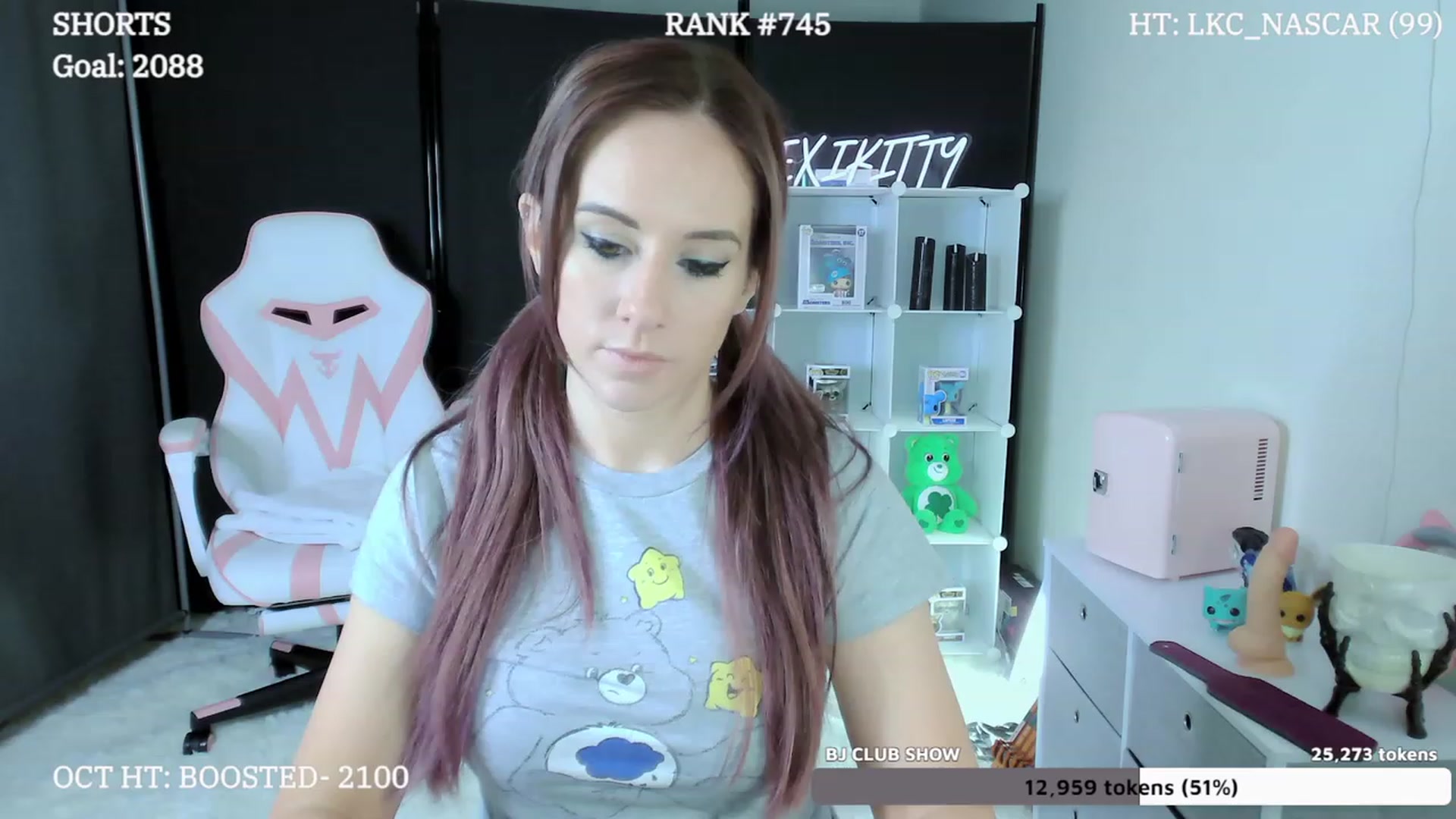 Gallery image thumbnail from LexiKitty_'s myfreecams stream on, 10/20/2023, 18:50 image 6 of 20
