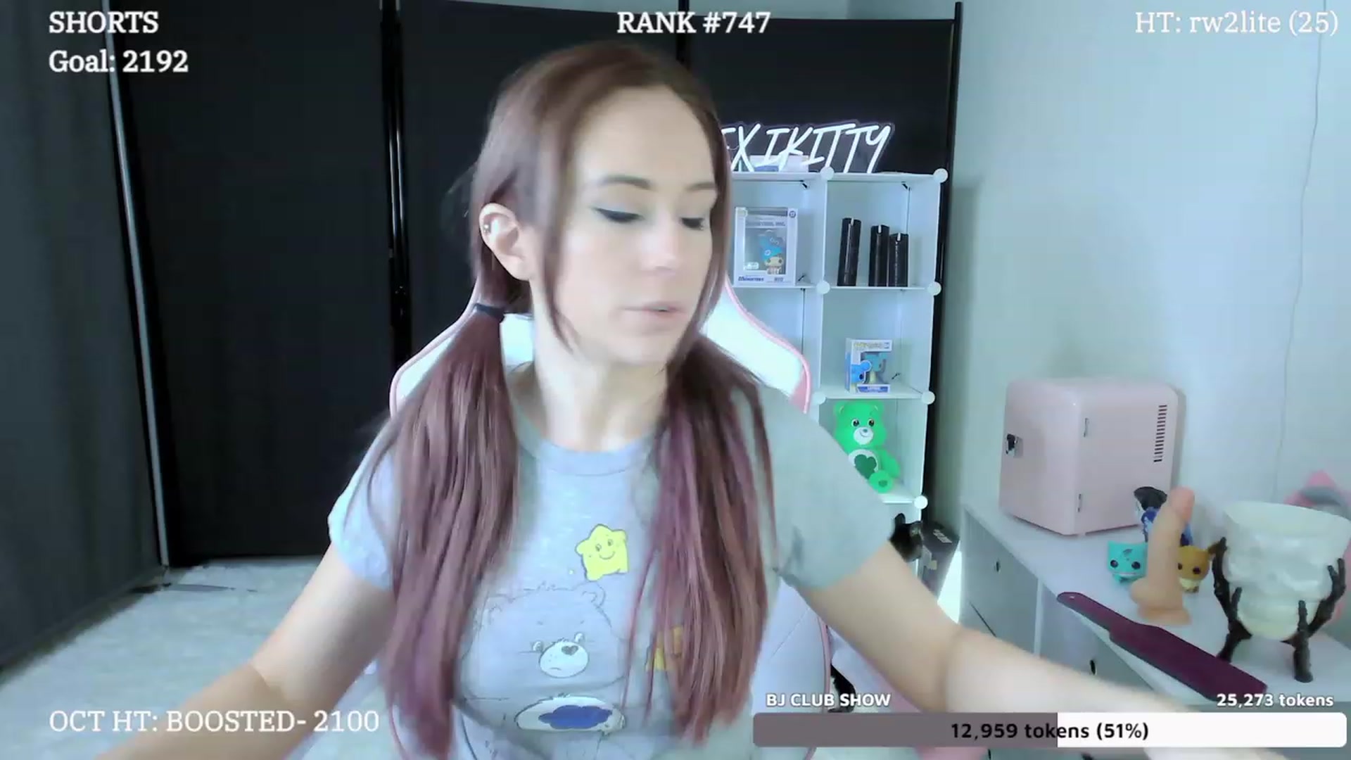 Gallery image thumbnail from LexiKitty_'s myfreecams stream on, 10/20/2023, 18:50 image 3 of 20
