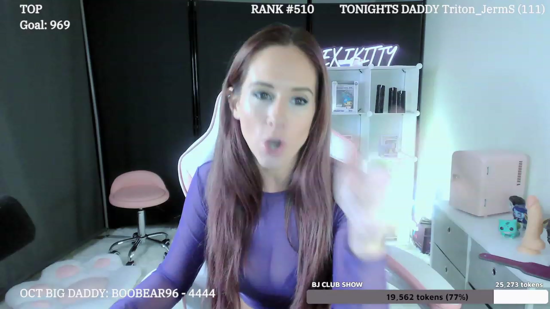Gallery image thumbnail from LexiKitty_'s myfreecams stream on, 10/25/2023, 02:04 image 6 of 20