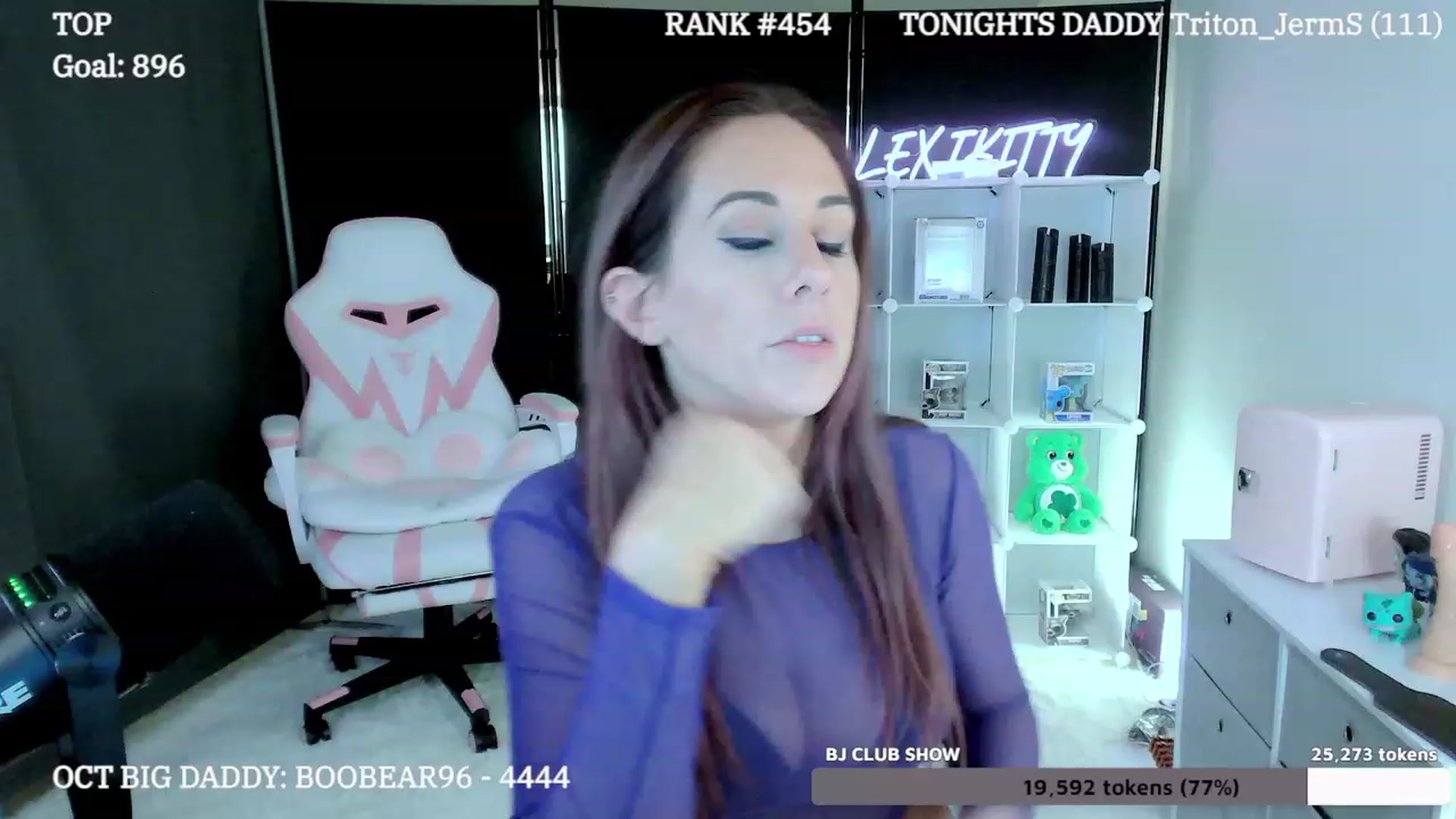 Gallery image thumbnail from LexiKitty_'s myfreecams stream on, 10/25/2023, 03:32 image 5 of 20