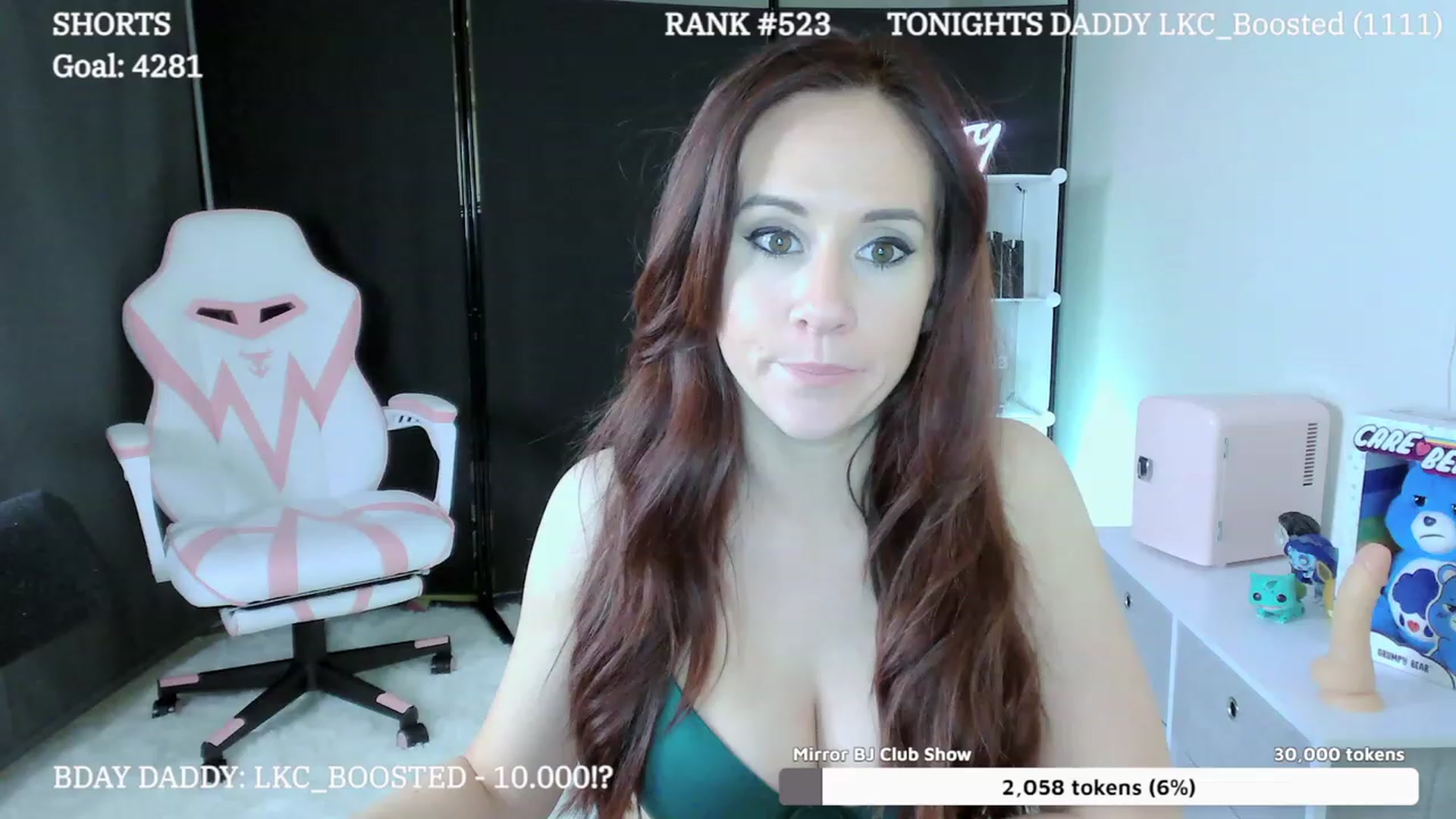 Gallery image thumbnail from LexiKitty_'s myfreecams stream on, 11/11/2023, 03:40 image 16 of 20