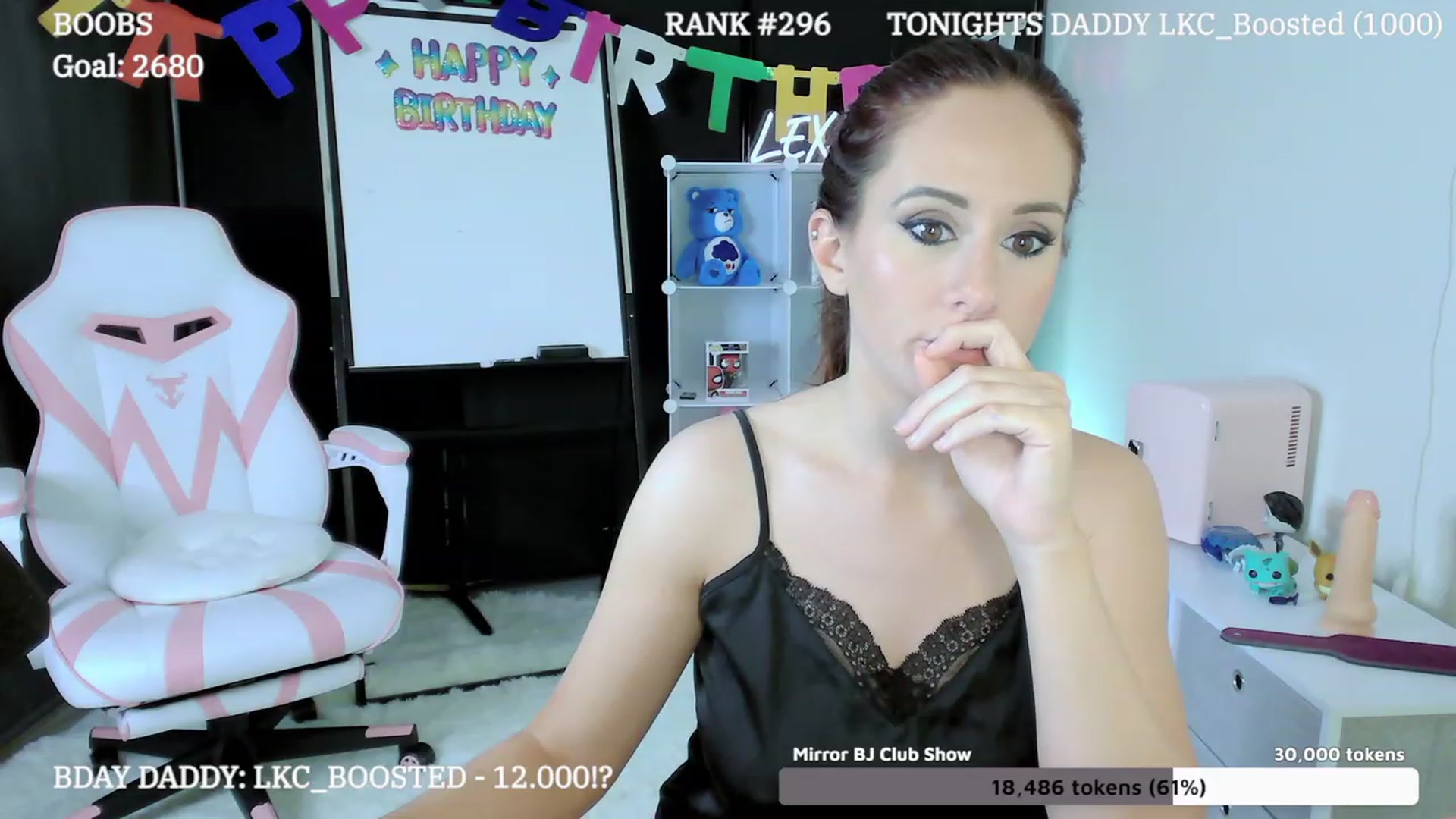 Gallery image thumbnail from LexiKitty_'s myfreecams stream on, 11/20/2023, 04:55 image 13 of 20