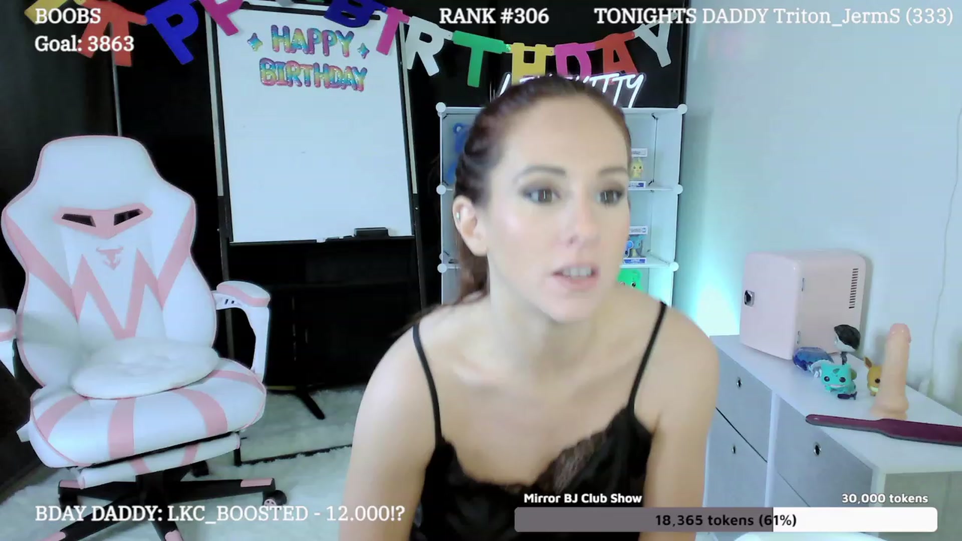 Gallery image thumbnail from LexiKitty_'s myfreecams stream on, 11/20/2023, 04:55 image 6 of 20
