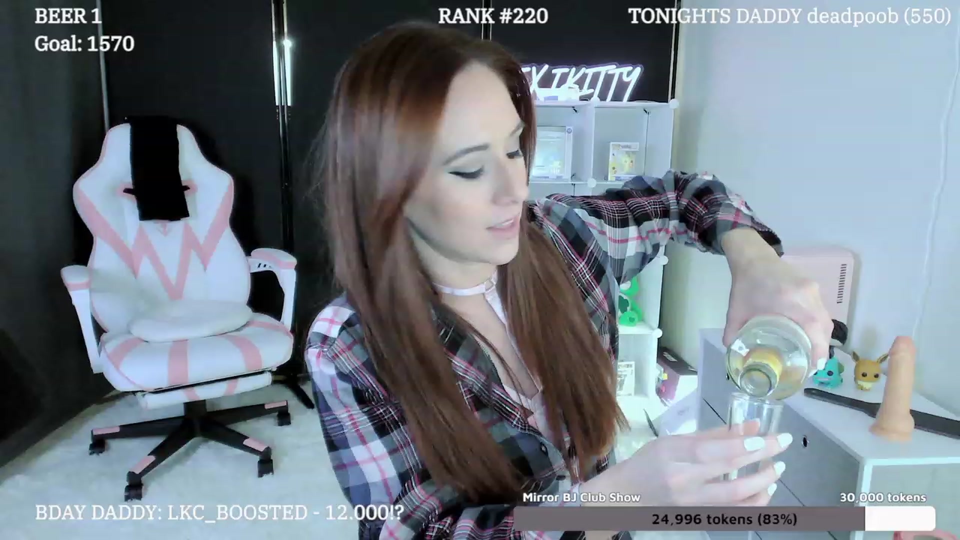 Gallery image thumbnail from LexiKitty_'s myfreecams stream on, 11/25/2023, 04:31 image 8 of 20