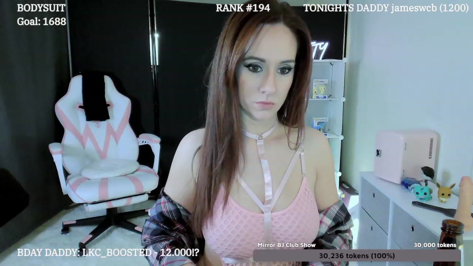 Gallery image thumbnail from LexiKitty_'s myfreecams stream on, 11/25/2023, 05:53 image 12 of 20