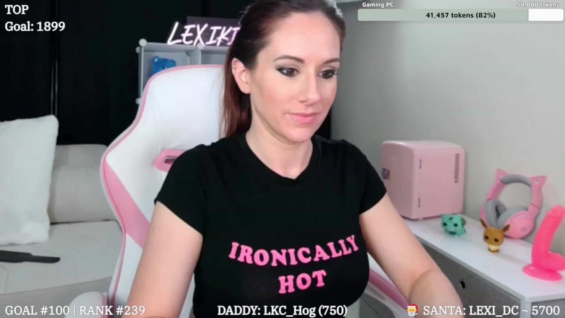 Gallery image thumbnail from LexiKitty_'s myfreecams stream on, 12/20/2023, 02:44 image 13 of 20