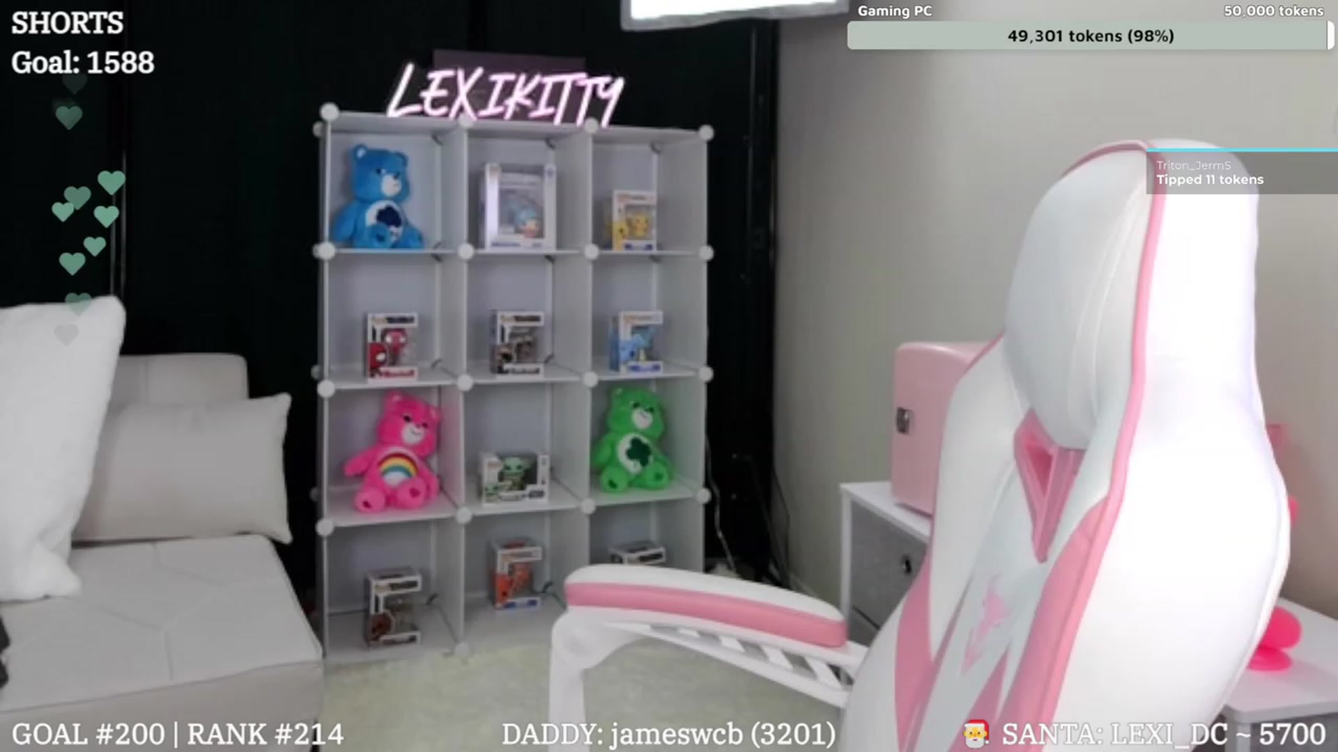 Gallery image thumbnail from LexiKitty_'s myfreecams stream on, 12/21/2023, 03:22 image 3 of 20