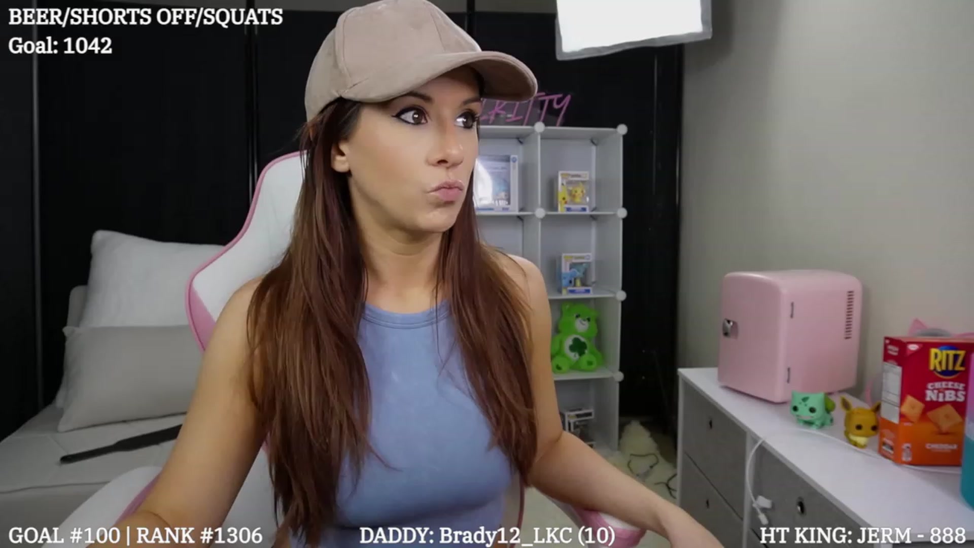 Gallery image thumbnail from LexiKitty_'s myfreecams stream on, 01/05/2024, 02:09 image 5 of 20